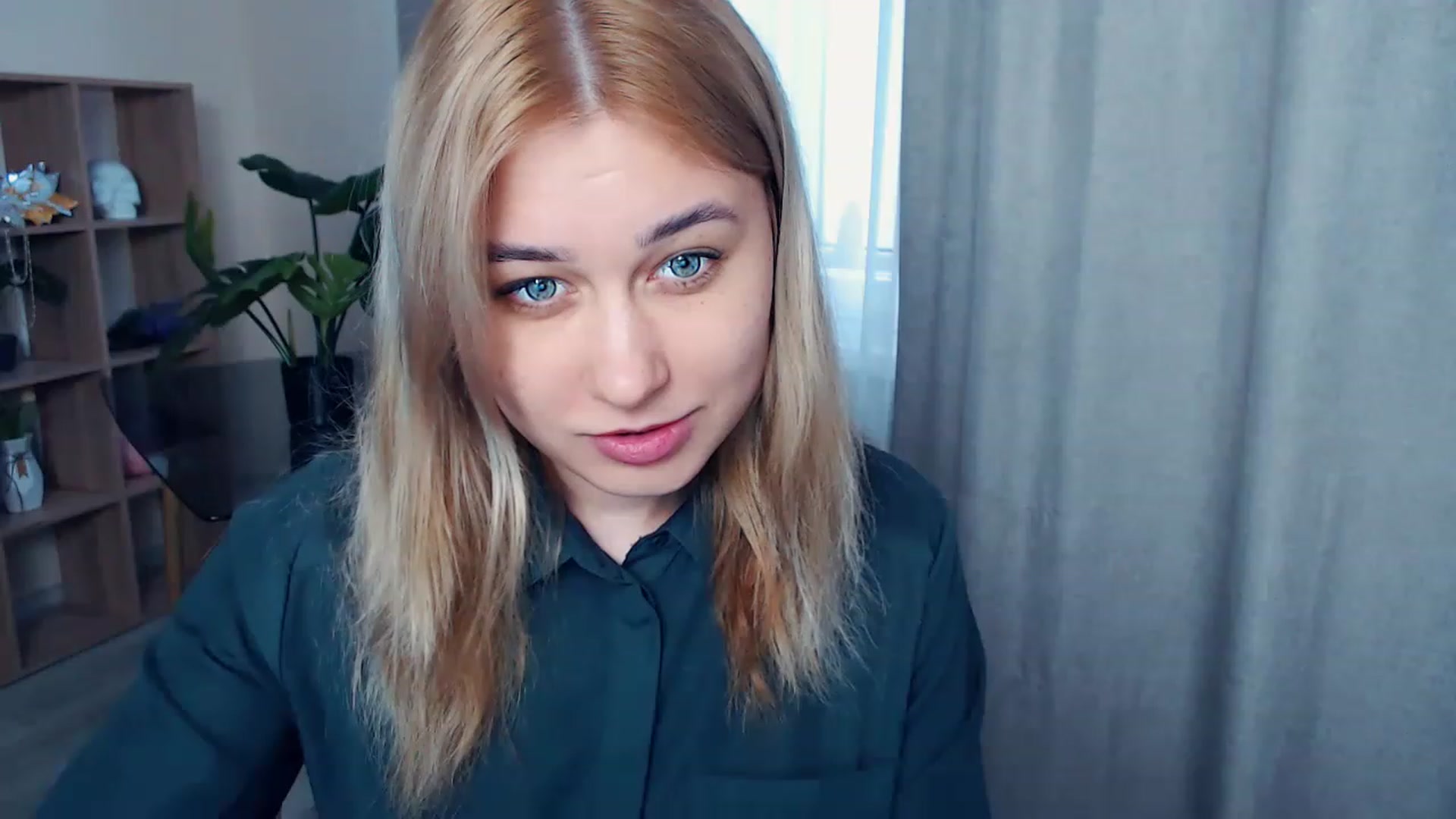 Gallery image thumbnail from Kukla_kolduna's myfreecams stream on, 04/27/2023, 14:31 image 12 of 20