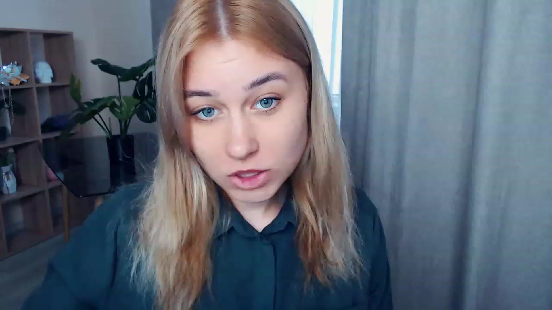 Gallery image thumbnail from Kukla_kolduna's myfreecams stream on, 04/27/2023, 14:31 image 9 of 20