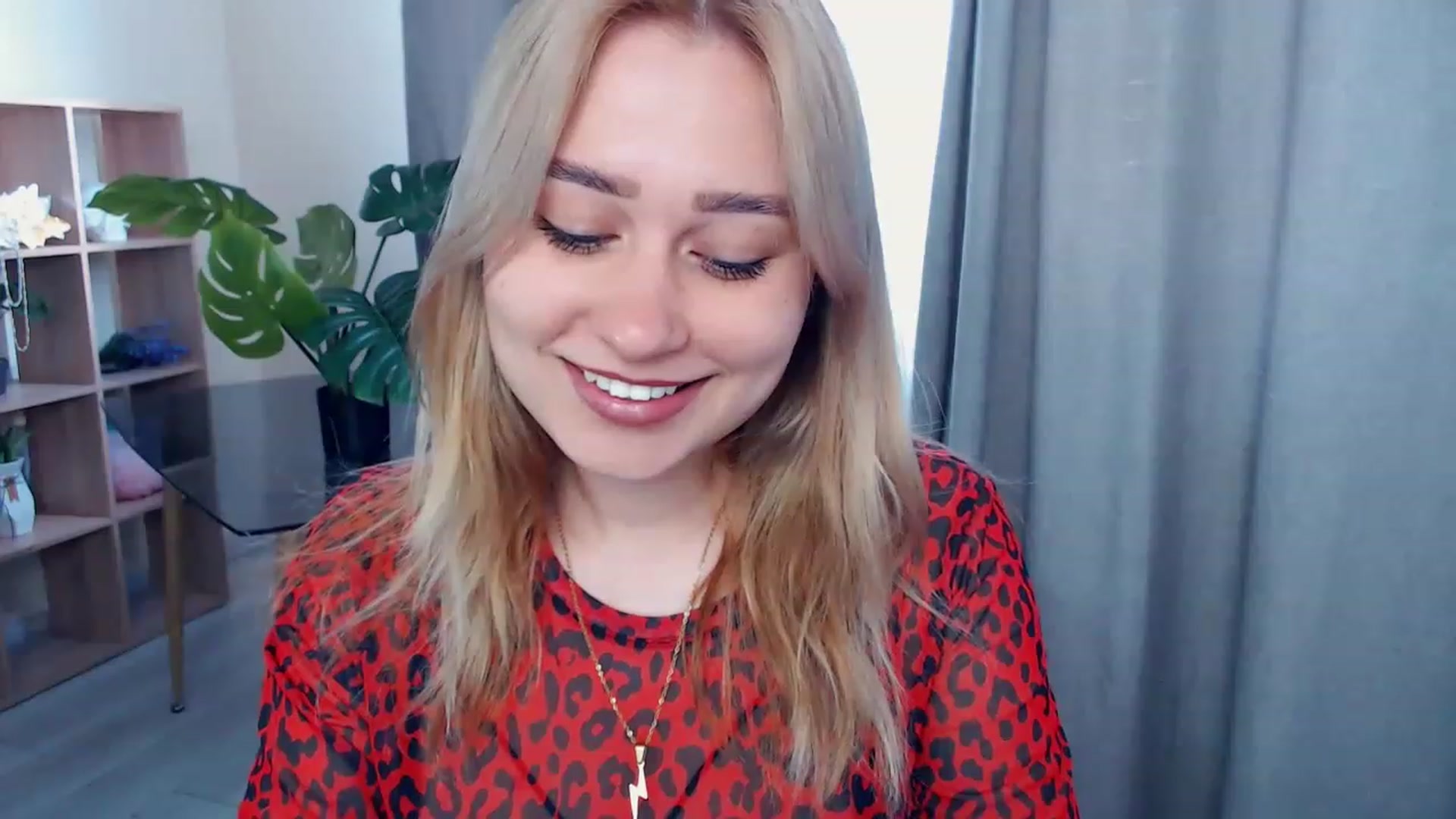 Gallery image thumbnail from Kukla_kolduna's myfreecams stream on, 04/28/2023, 12:34 image 2 of 20