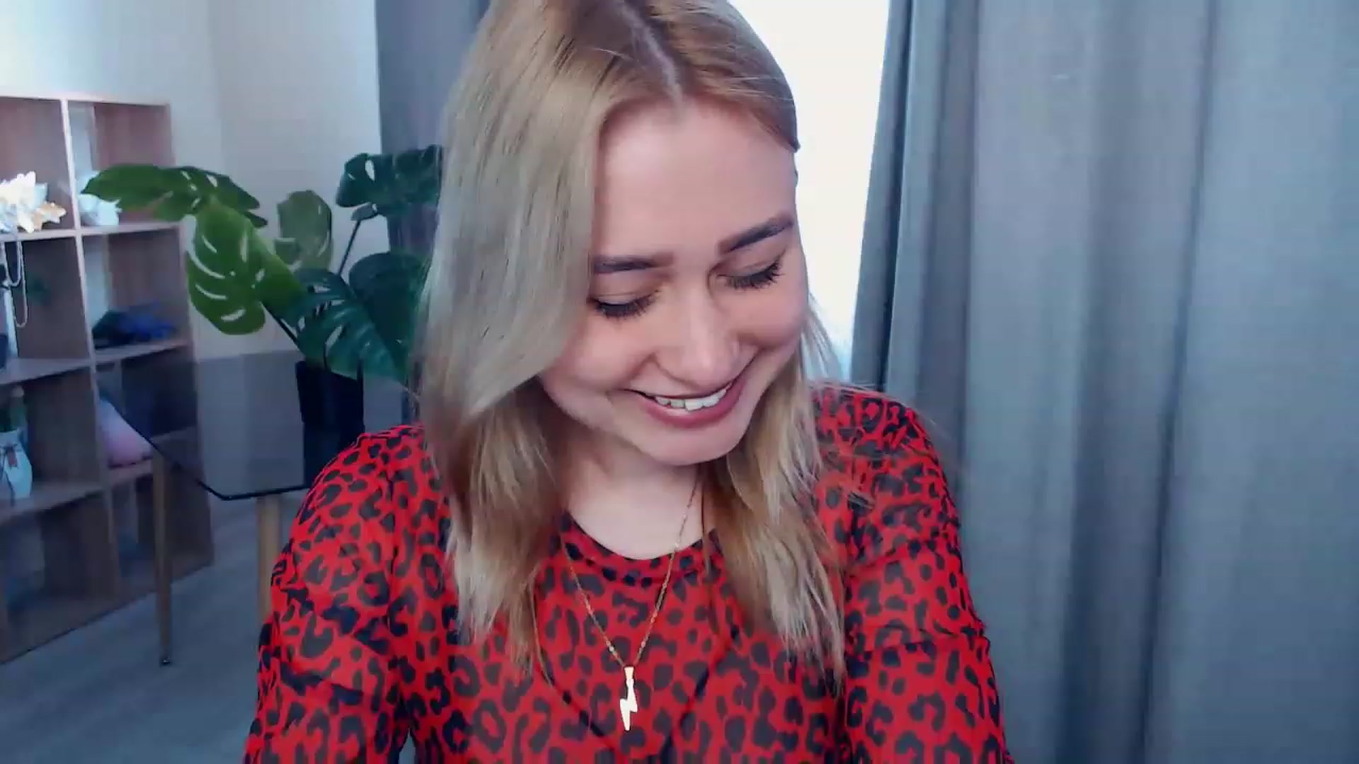 Gallery image thumbnail from Kukla_kolduna's myfreecams stream on, 04/28/2023, 12:34 image 7 of 20