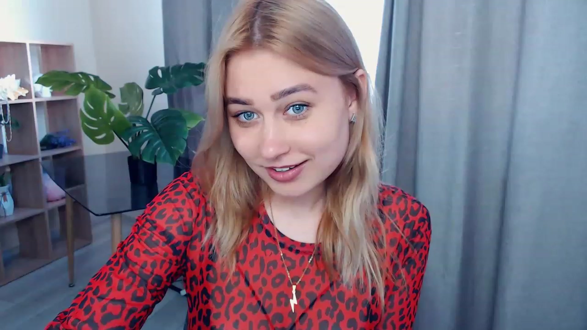 Gallery image thumbnail from Kukla_kolduna's myfreecams stream on, 04/28/2023, 12:34 image 8 of 20