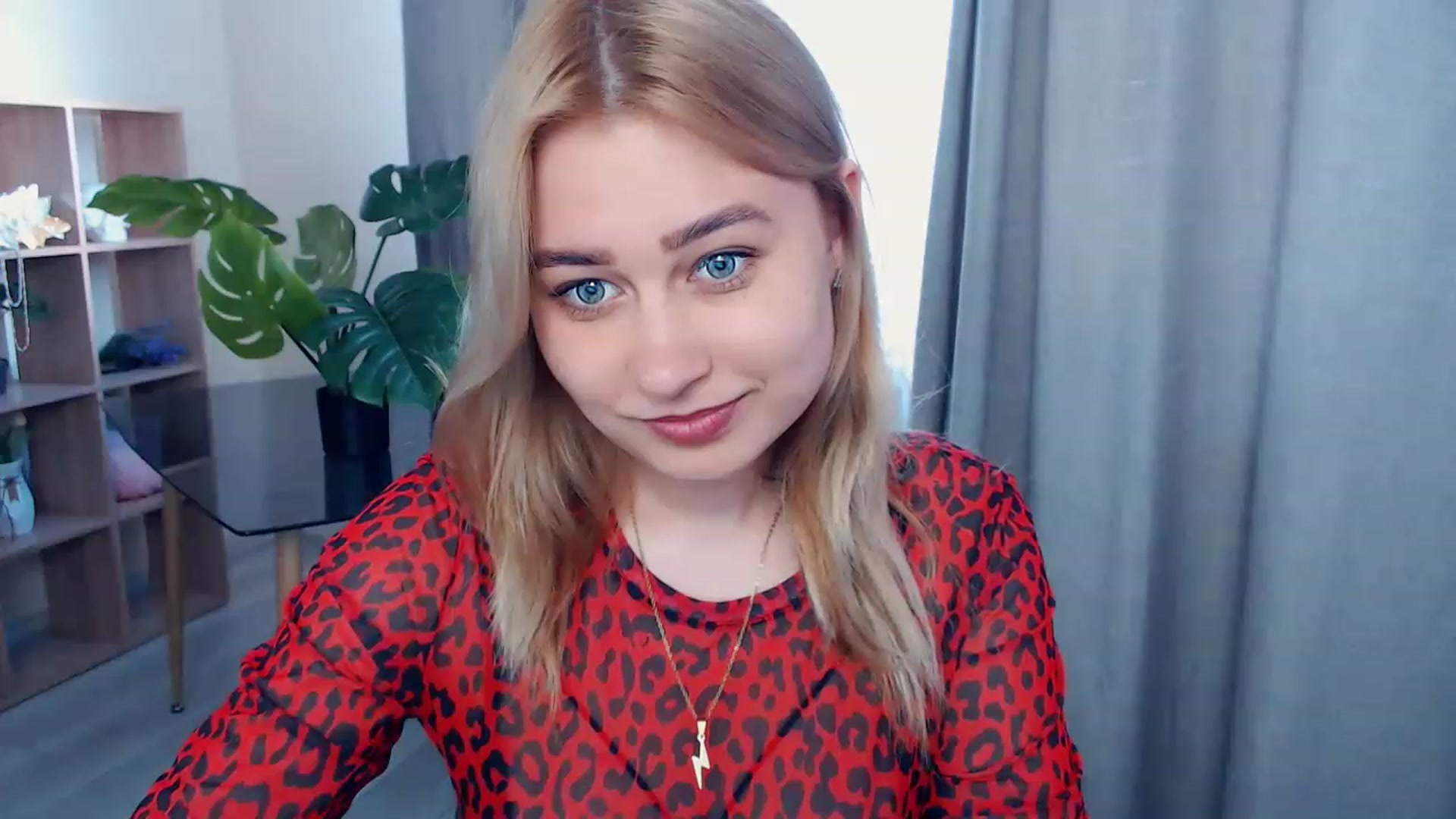 Gallery image thumbnail from Kukla_kolduna's myfreecams stream on, 04/28/2023, 12:34 image 9 of 20