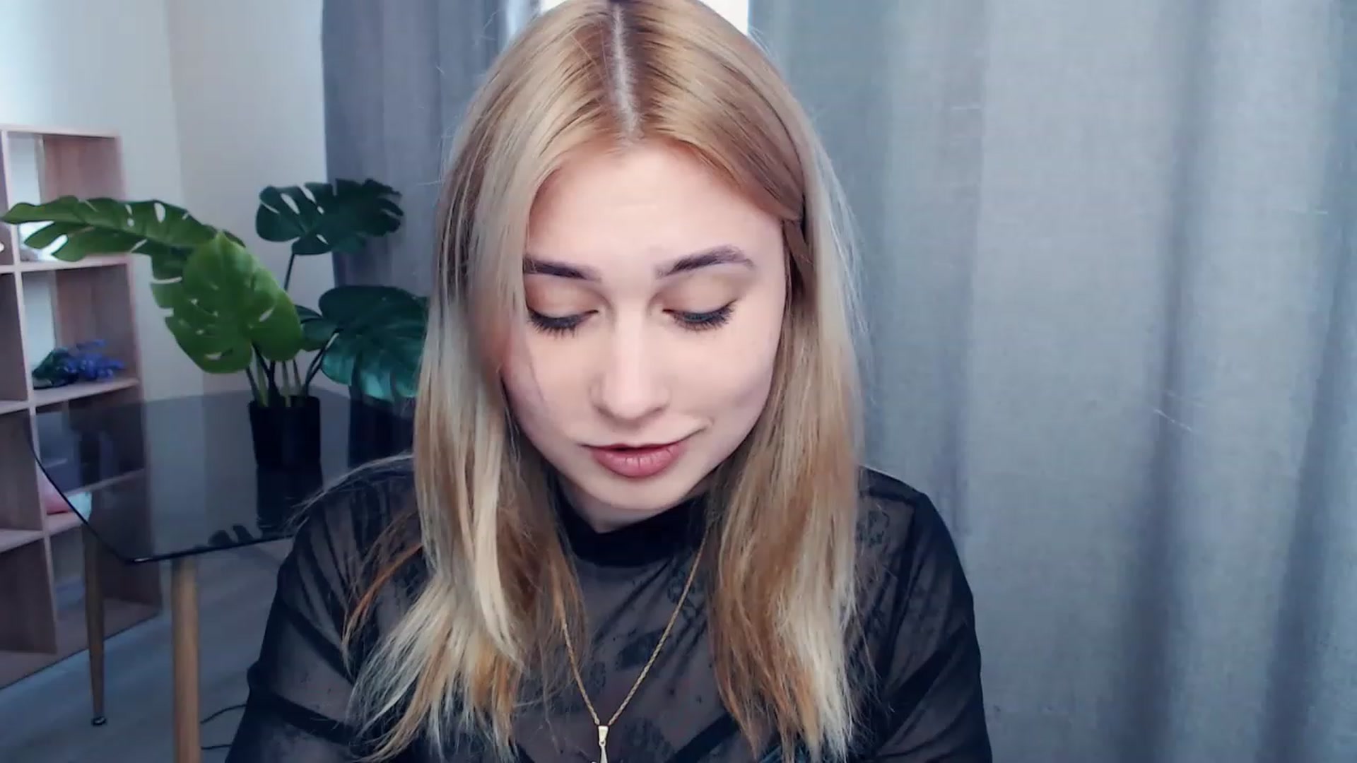 Gallery image thumbnail from Kukla_kolduna's myfreecams stream on, 04/30/2023, 14:24 image 7 of 20