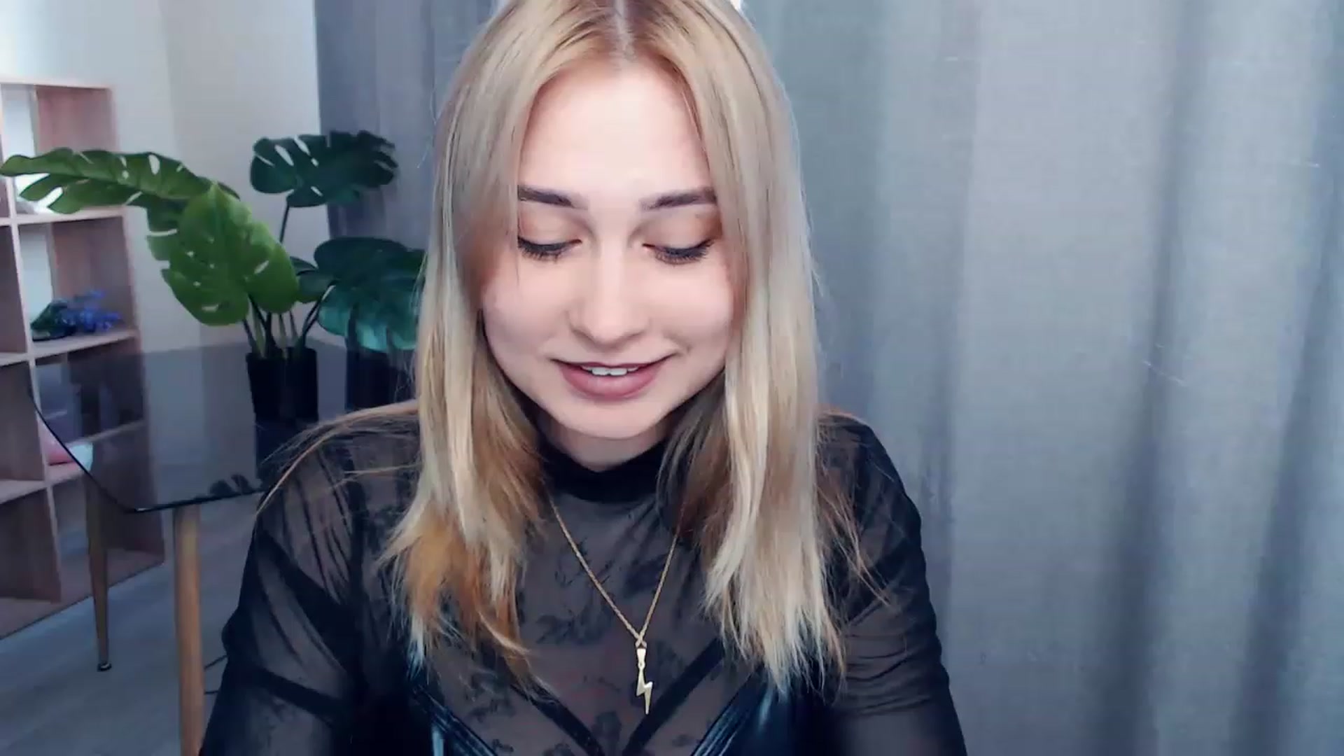 Gallery image thumbnail from Kukla_kolduna's myfreecams stream on, 04/30/2023, 14:24 image 10 of 20