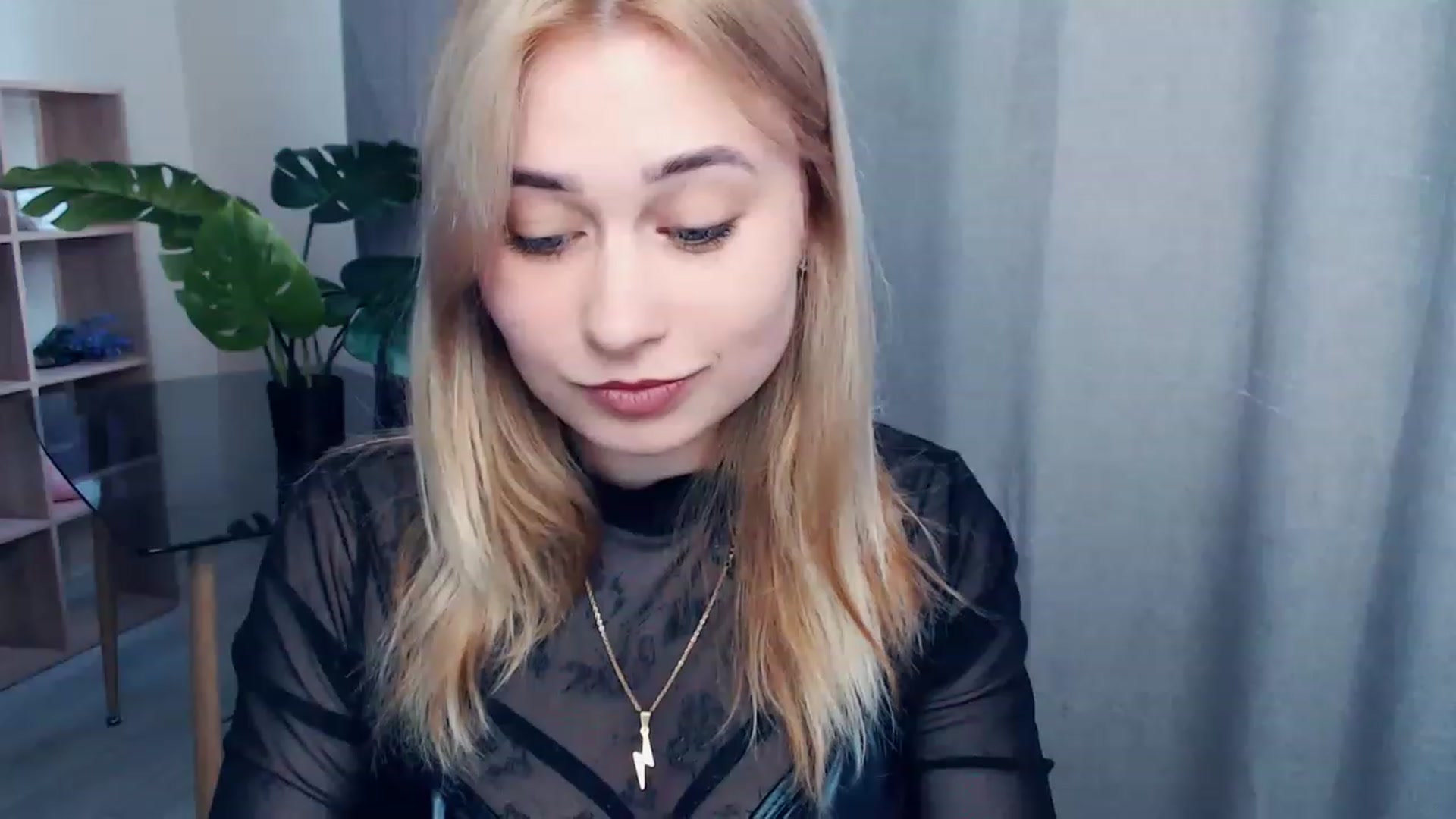 Gallery image thumbnail from Kukla_kolduna's myfreecams stream on, 04/30/2023, 14:41 image 6 of 20
