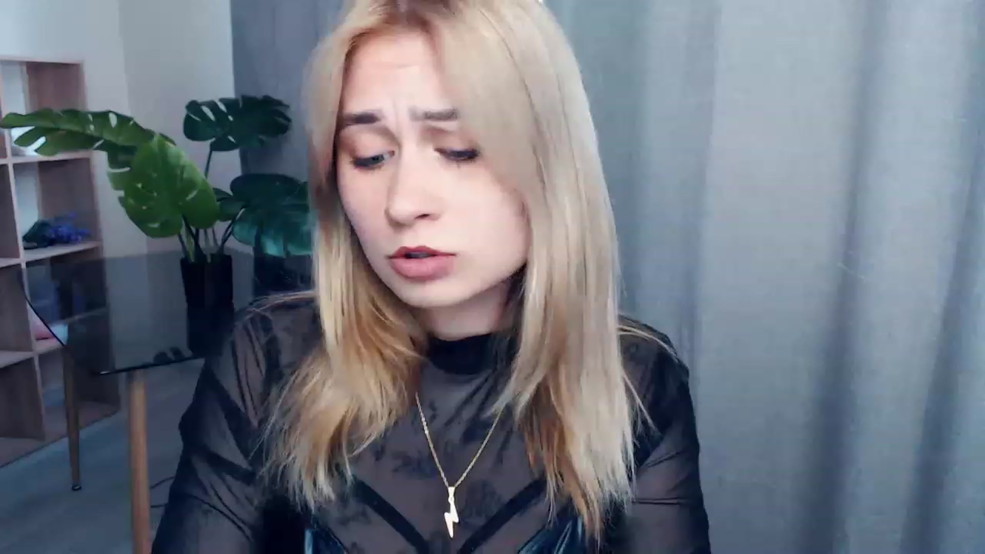 Gallery image thumbnail from Kukla_kolduna's myfreecams stream on, 04/30/2023, 14:41 image 4 of 20
