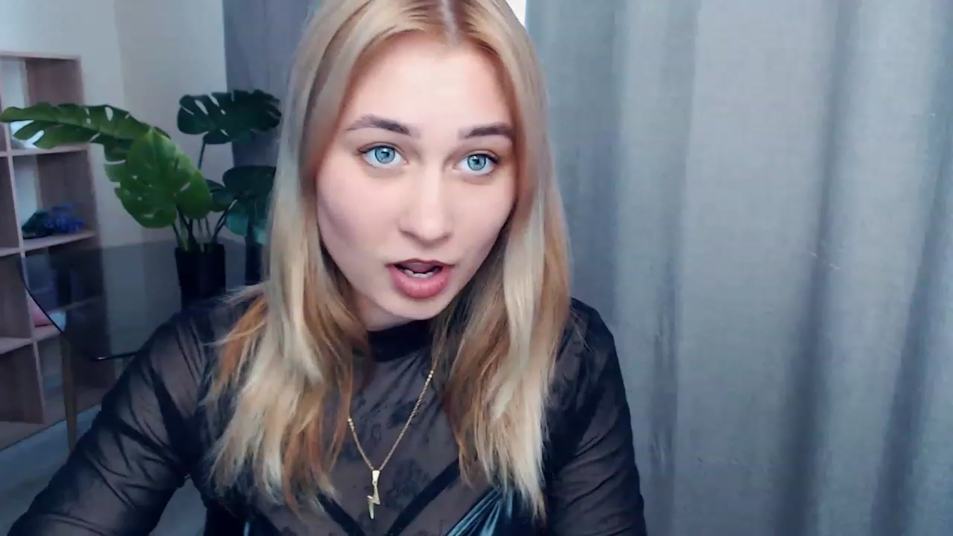 Gallery image thumbnail from Kukla_kolduna's myfreecams stream on, 04/30/2023, 15:08 image 3 of 20