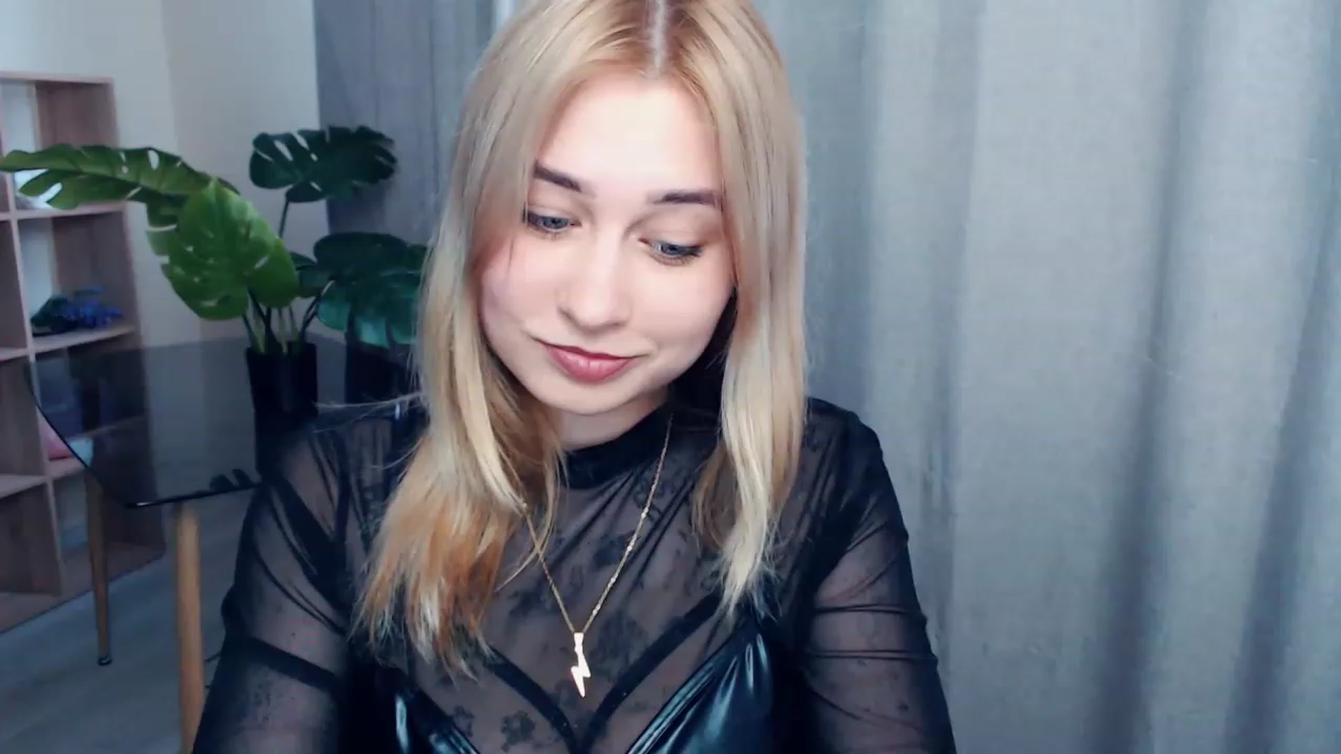 Gallery image thumbnail from Kukla_kolduna's myfreecams stream on, 04/30/2023, 15:08 image 13 of 20