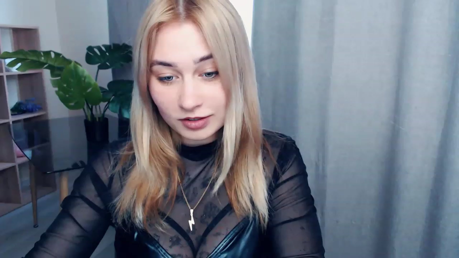 Gallery image thumbnail from Kukla_kolduna's myfreecams stream on, 04/30/2023, 15:08 image 4 of 20
