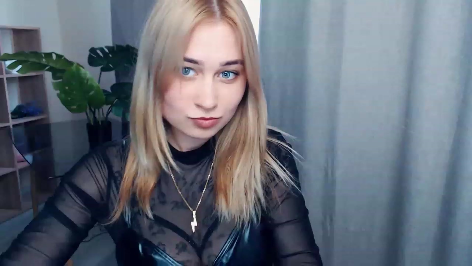 Gallery image thumbnail from Kukla_kolduna's myfreecams stream on, 04/30/2023, 15:08 image 16 of 20