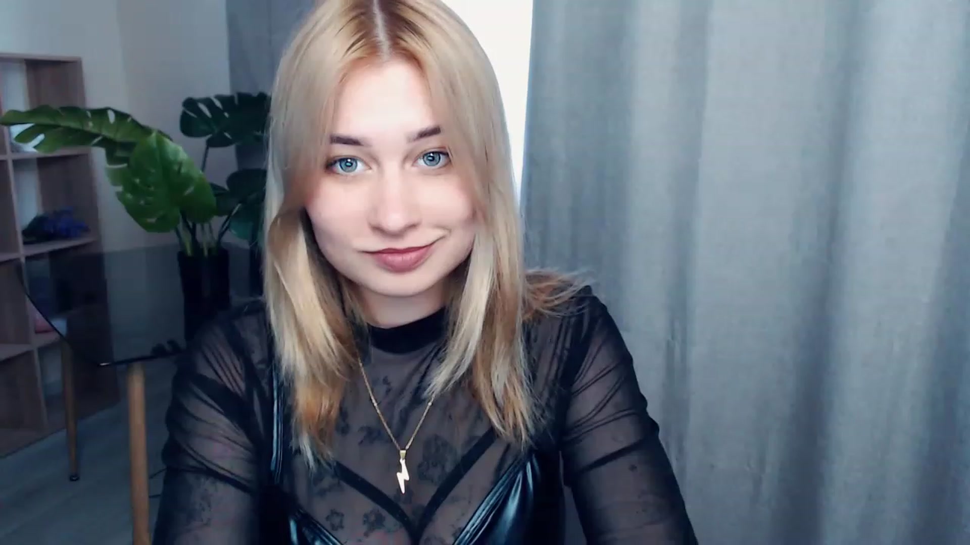 Gallery image thumbnail from Kukla_kolduna's myfreecams stream on, 04/30/2023, 16:04 image 5 of 20