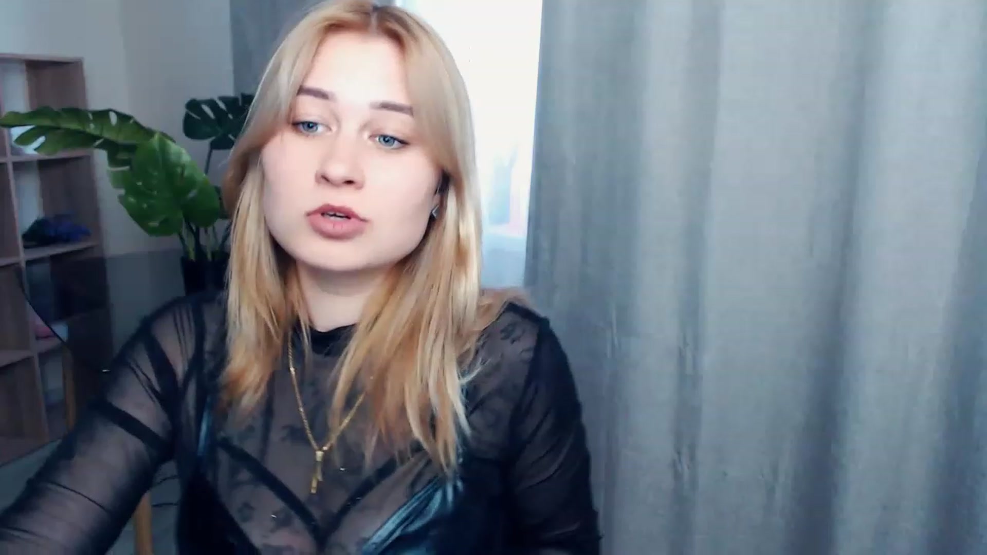 Gallery image thumbnail from Kukla_kolduna's myfreecams stream on, 04/30/2023, 16:04 image 12 of 20