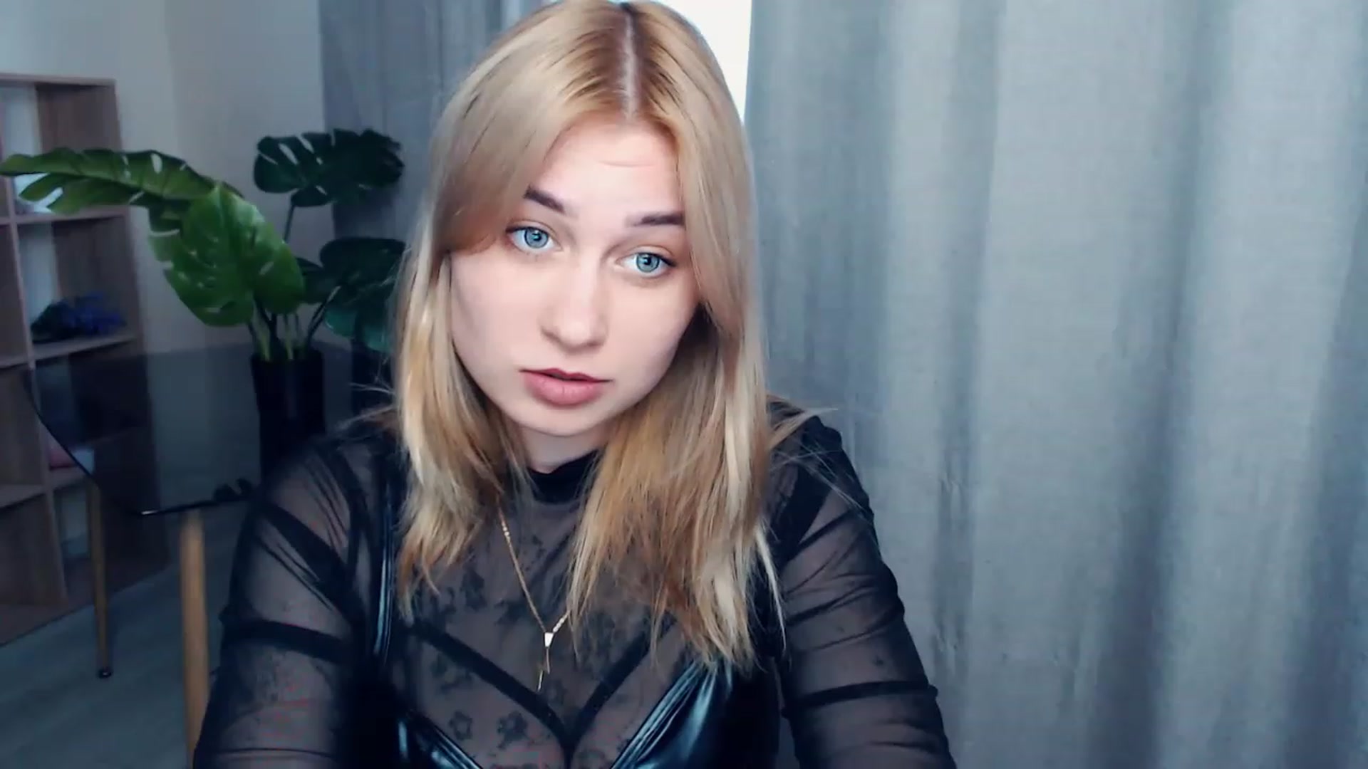 Gallery image thumbnail from Kukla_kolduna's myfreecams stream on, 04/30/2023, 16:04 image 14 of 20