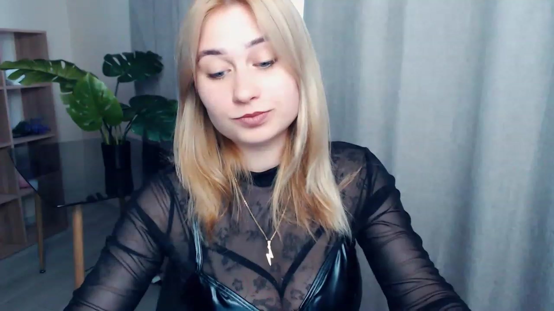 Gallery image thumbnail from Kukla_kolduna's myfreecams stream on, 04/30/2023, 16:04 image 18 of 20