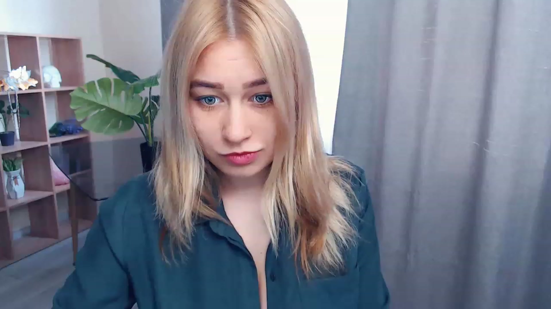 Gallery image thumbnail from Kukla_kolduna's myfreecams stream on, 05/04/2023, 12:56 image 2 of 20