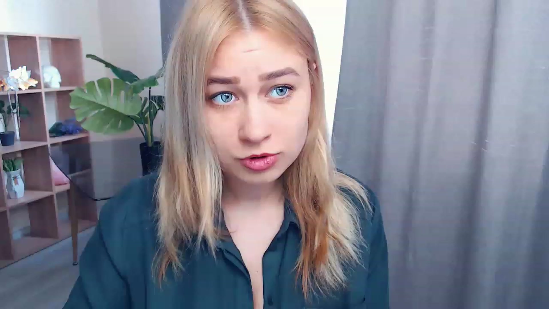 Gallery image thumbnail from Kukla_kolduna's myfreecams stream on, 05/04/2023, 12:56 image 3 of 20