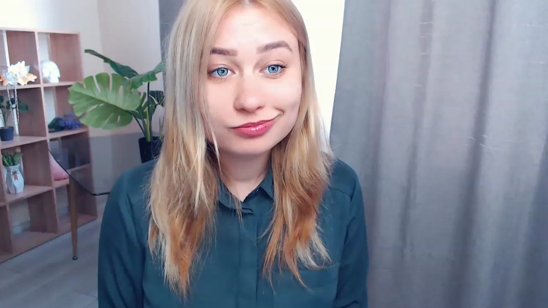 Gallery image thumbnail from Kukla_kolduna's myfreecams stream on, 05/04/2023, 12:56 image 18 of 20