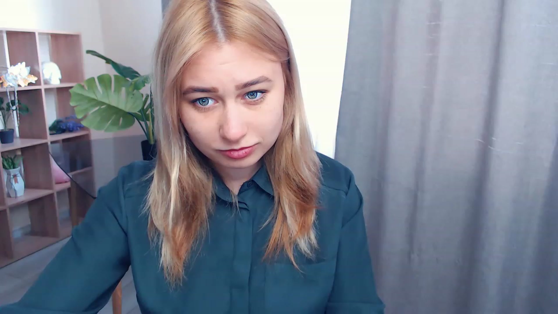 Gallery image thumbnail from Kukla_kolduna's myfreecams stream on, 05/04/2023, 12:56 image 19 of 20