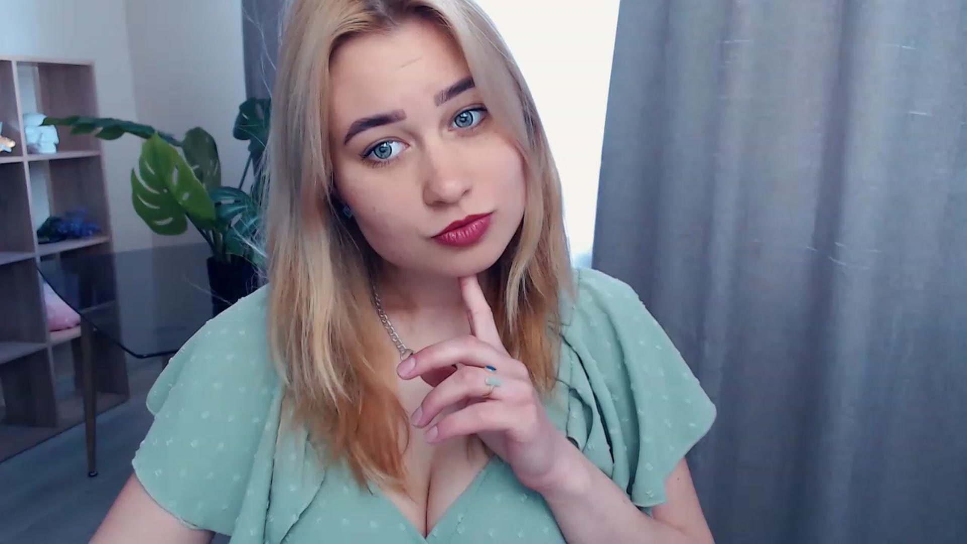 Gallery image thumbnail from Kukla_kolduna's myfreecams stream on, 05/11/2023, 11:50 image 3 of 20