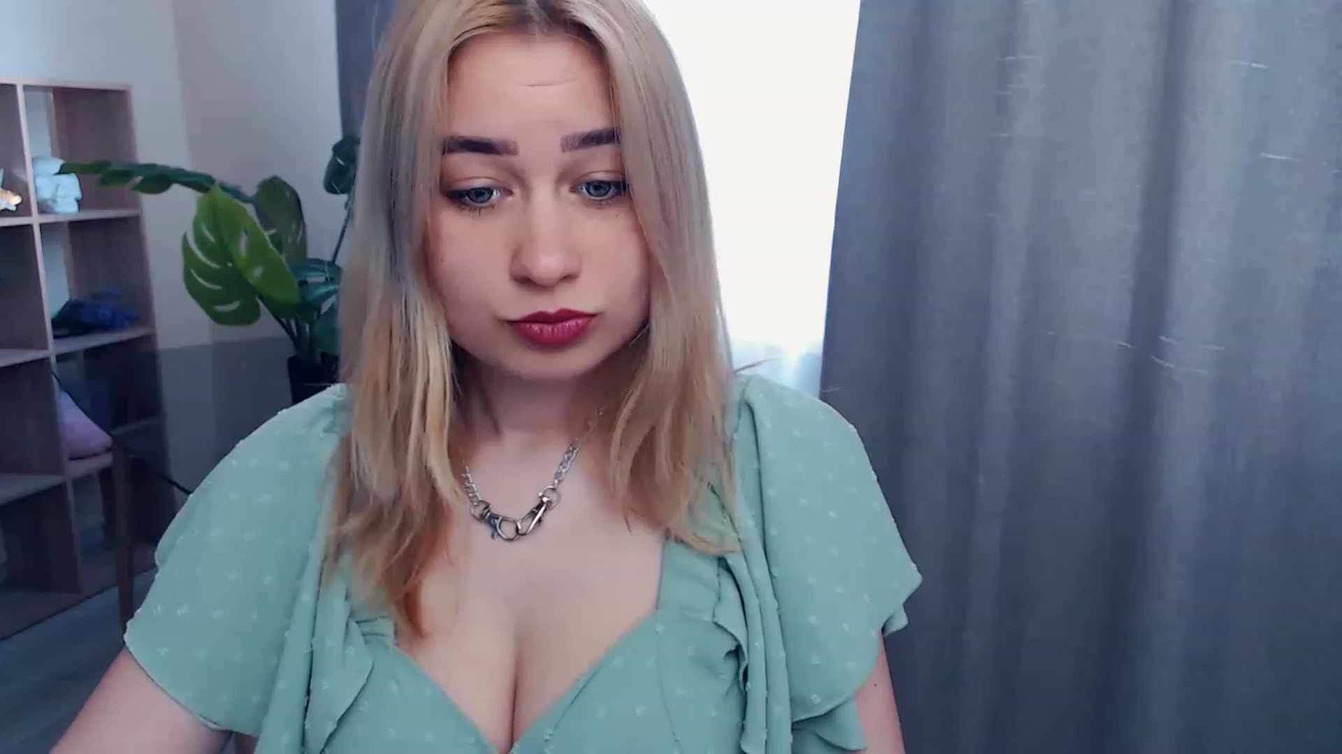 Gallery image thumbnail from Kukla_kolduna's myfreecams stream on, 05/11/2023, 11:50 image 6 of 20