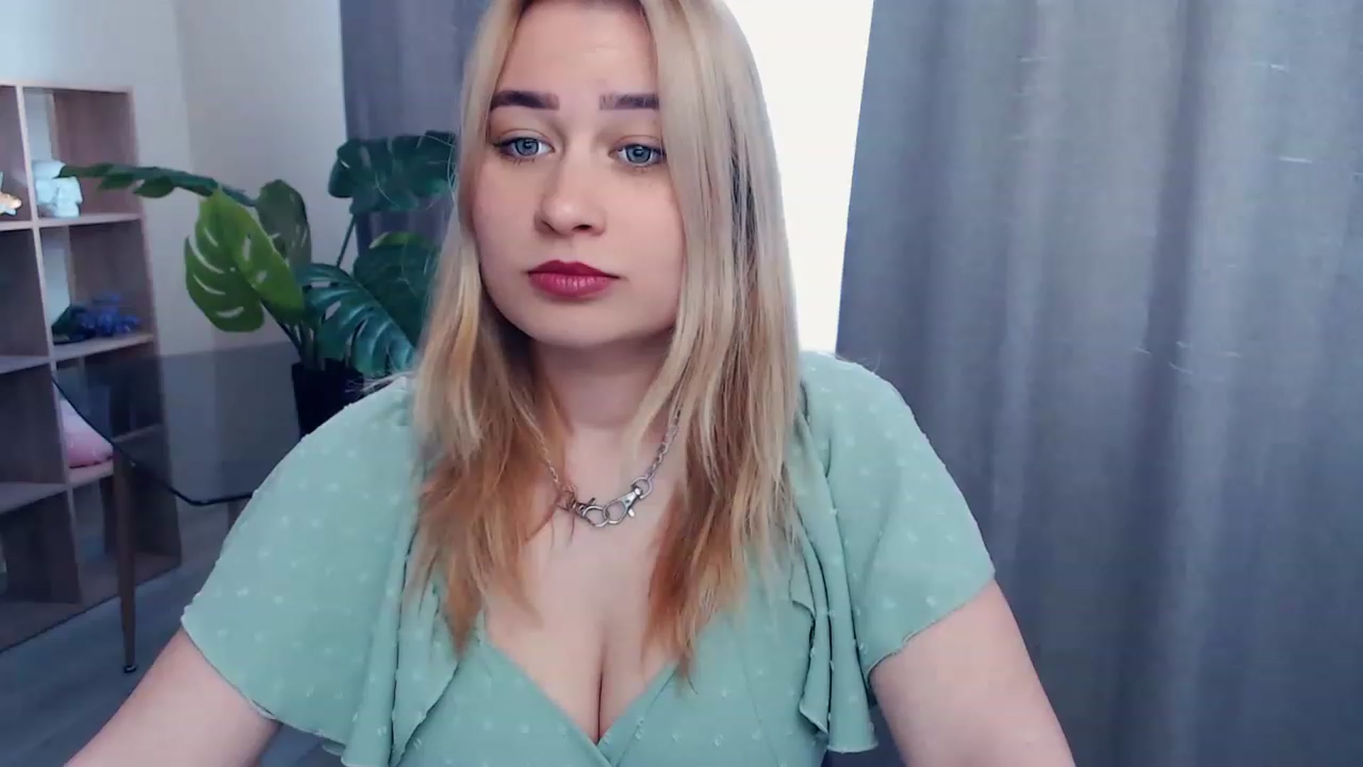 Gallery image thumbnail from Kukla_kolduna's myfreecams stream on, 05/11/2023, 11:50 image 1 of 20