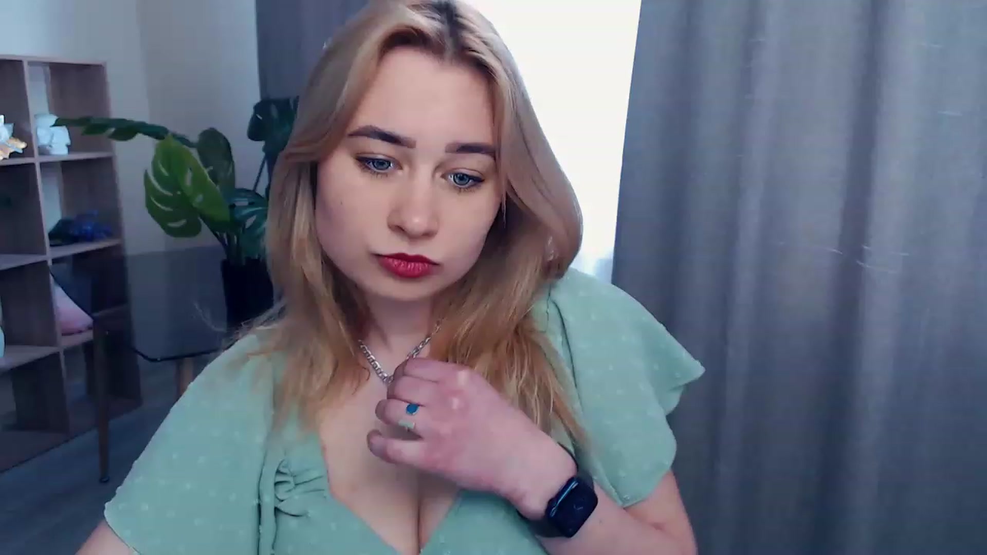 Gallery image thumbnail from Kukla_kolduna's myfreecams stream on, 05/11/2023, 13:07 image 10 of 20