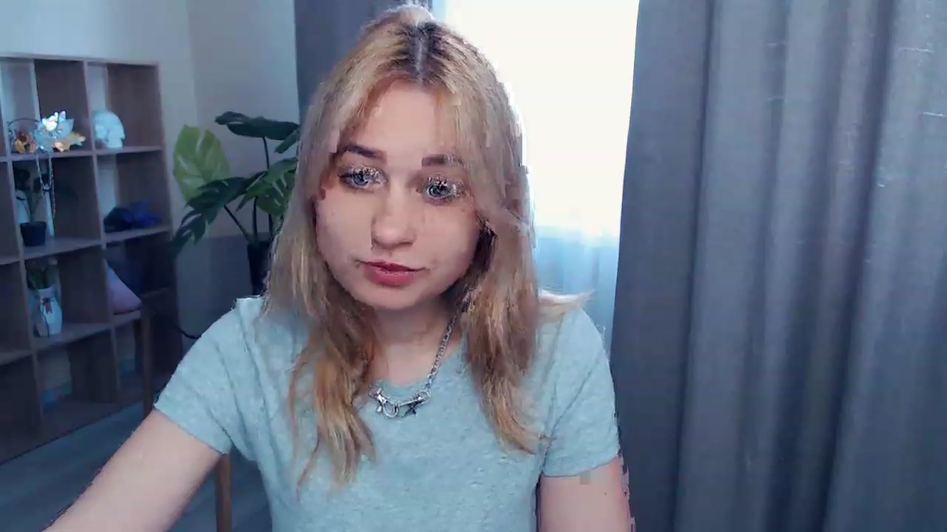 Gallery image thumbnail from Kukla_kolduna's myfreecams stream on, 05/13/2023, 08:37 image 15 of 20