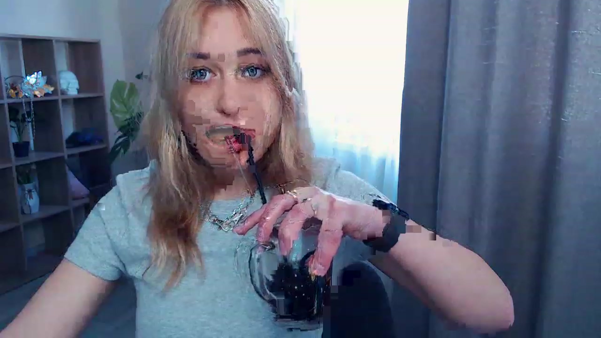 Gallery image thumbnail from Kukla_kolduna's myfreecams stream on, 05/13/2023, 08:37 image 2 of 20