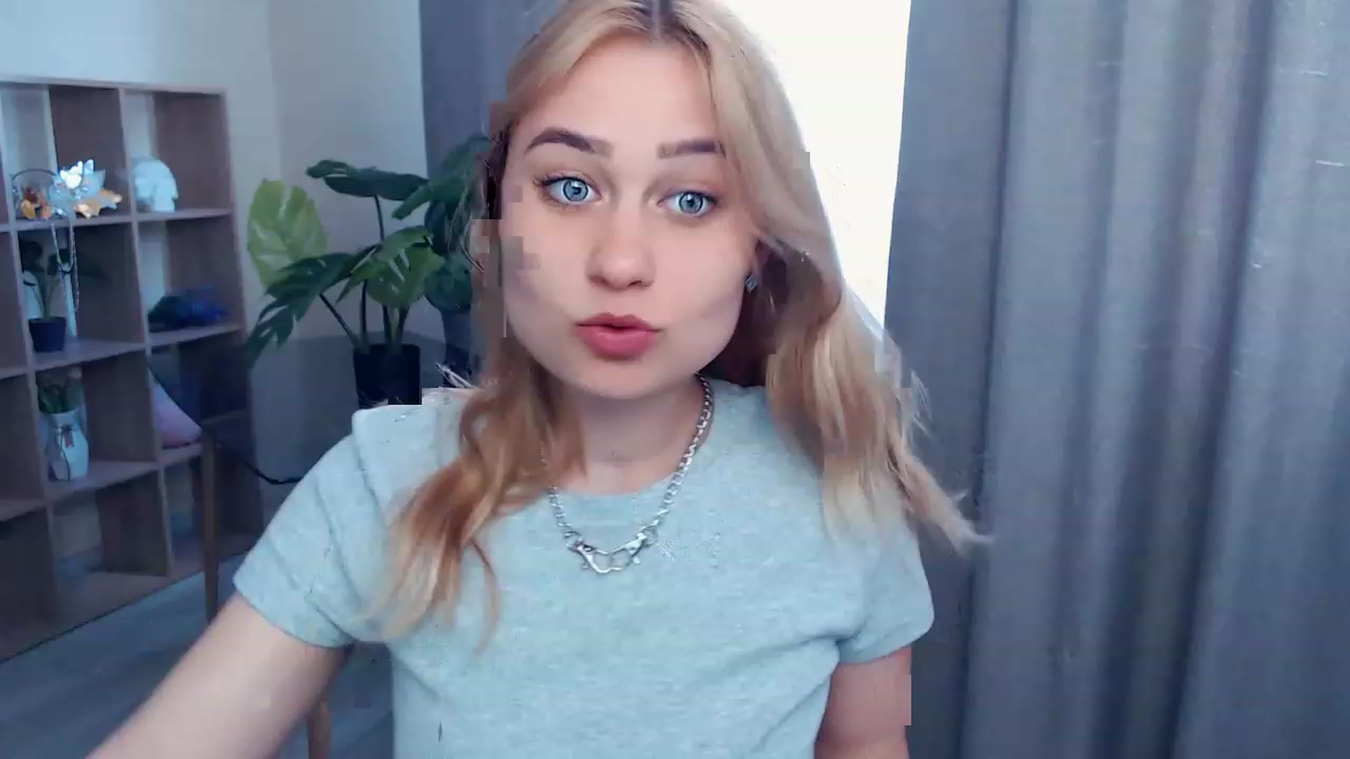 Gallery image thumbnail from Kukla_kolduna's myfreecams stream on, 05/13/2023, 08:37 image 14 of 20