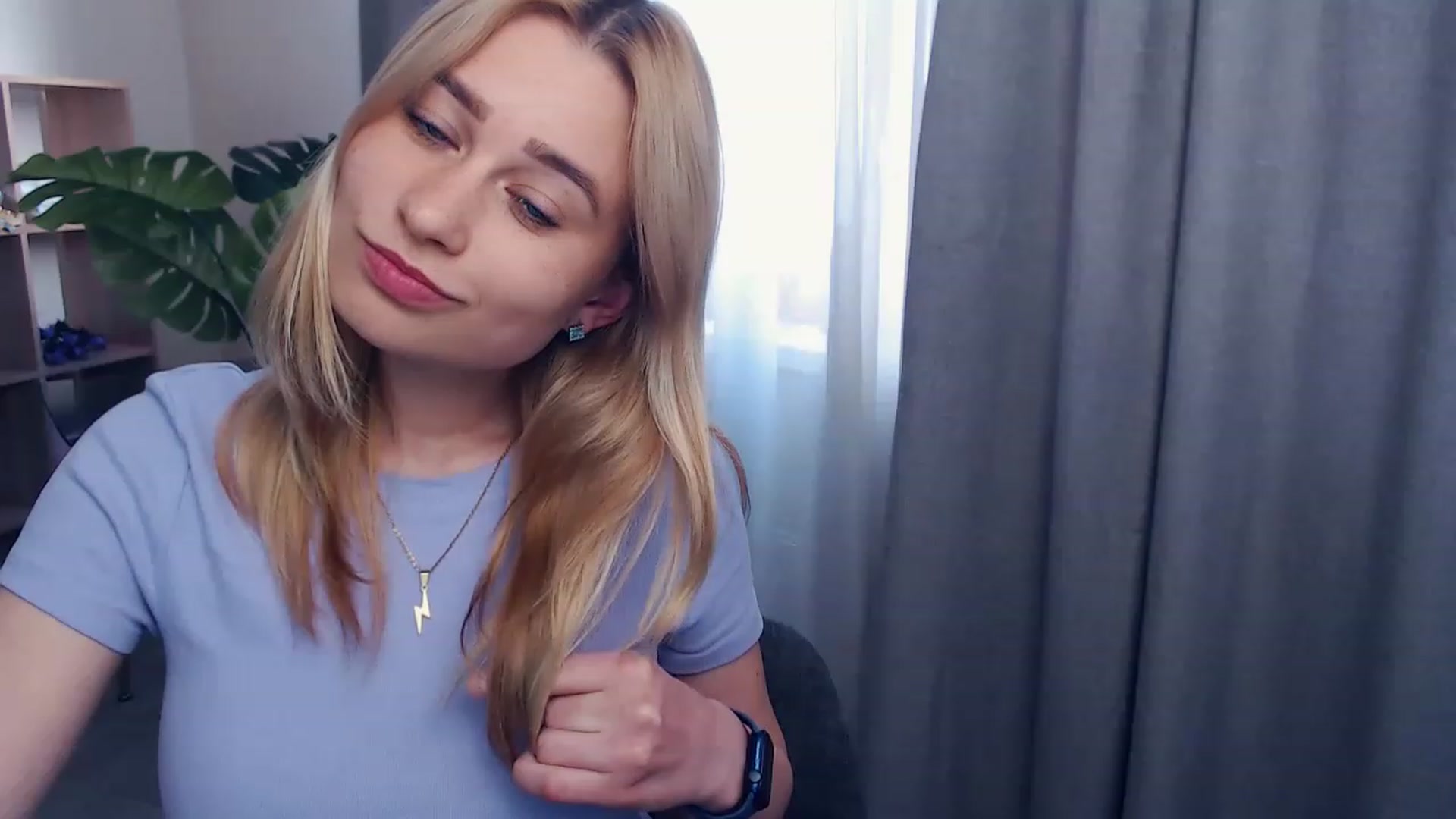 Gallery image thumbnail from Kukla_kolduna's myfreecams stream on, 05/20/2023, 15:00 image 8 of 20