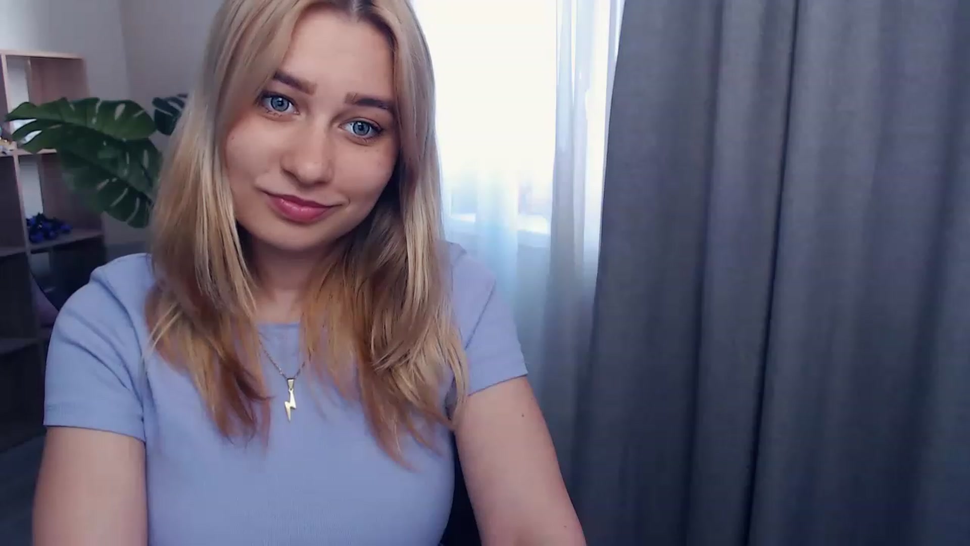 Gallery image thumbnail from Kukla_kolduna's myfreecams stream on, 05/20/2023, 15:00 image 3 of 20