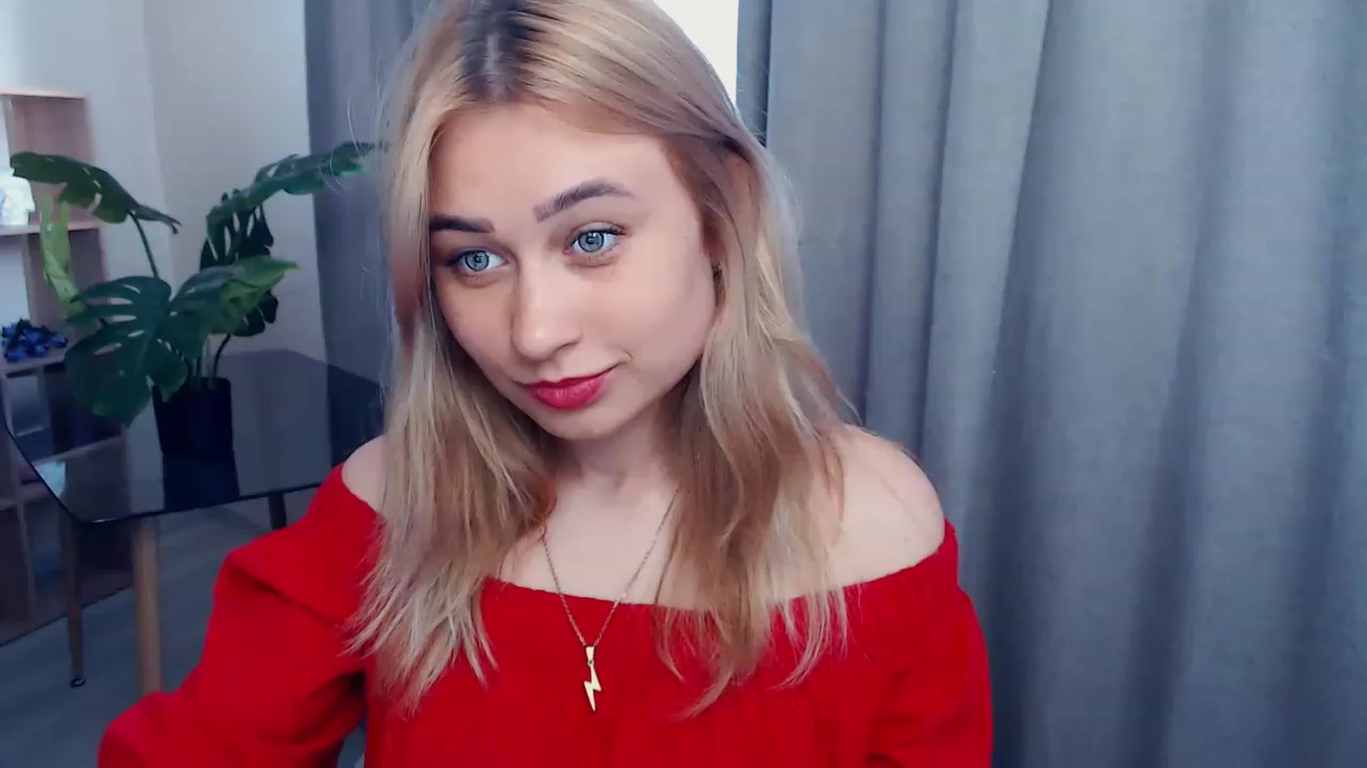 Gallery image thumbnail from Kukla_kolduna's myfreecams stream on, 05/22/2023, 14:17 image 16 of 20