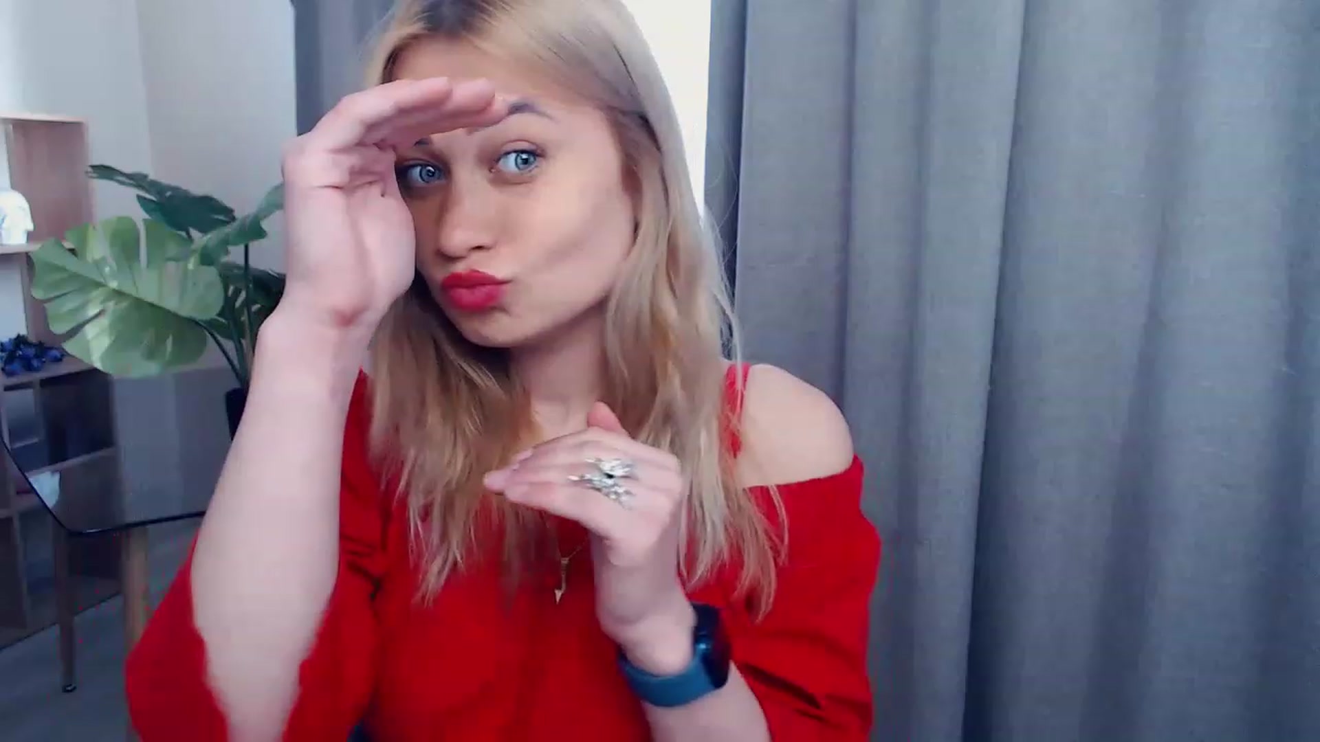 Gallery image thumbnail from Kukla_kolduna's myfreecams stream on, 05/22/2023, 14:17 image 12 of 20