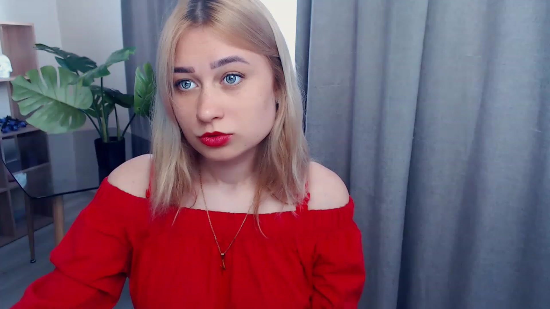 Gallery image thumbnail from Kukla_kolduna's myfreecams stream on, 05/22/2023, 14:17 image 2 of 20