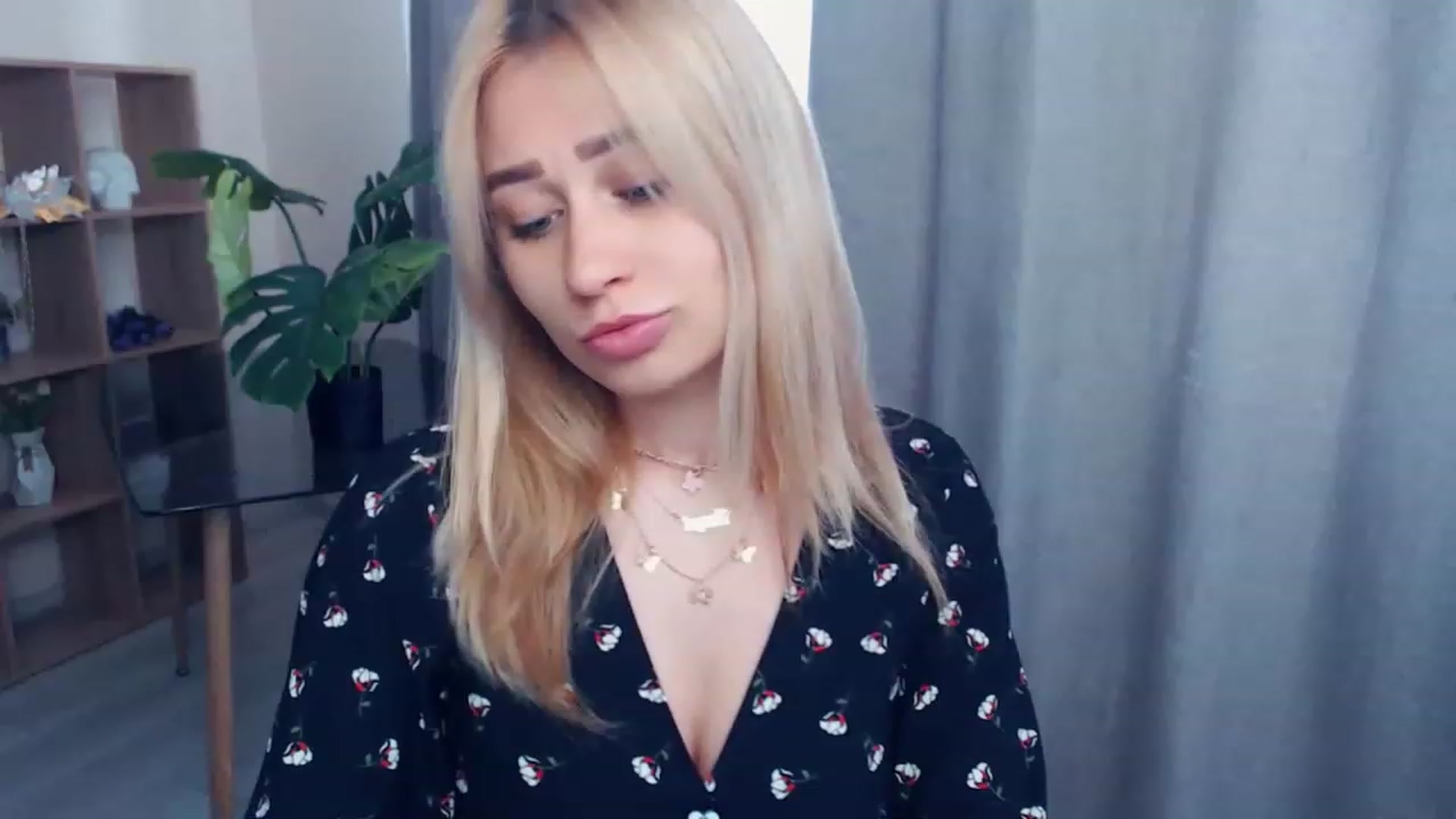 Gallery image thumbnail from Kukla_kolduna's myfreecams stream on, 05/27/2023, 15:07 image 1 of 20