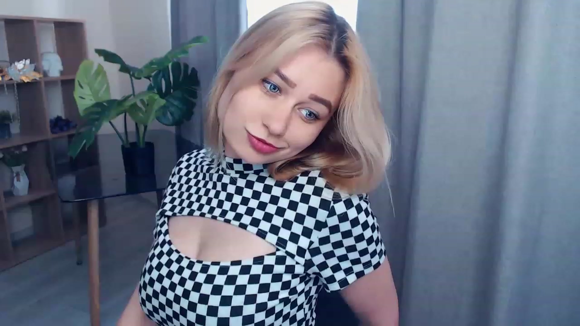 Gallery image thumbnail from Kukla_kolduna's myfreecams stream on, 05/28/2023, 13:23 image 14 of 20