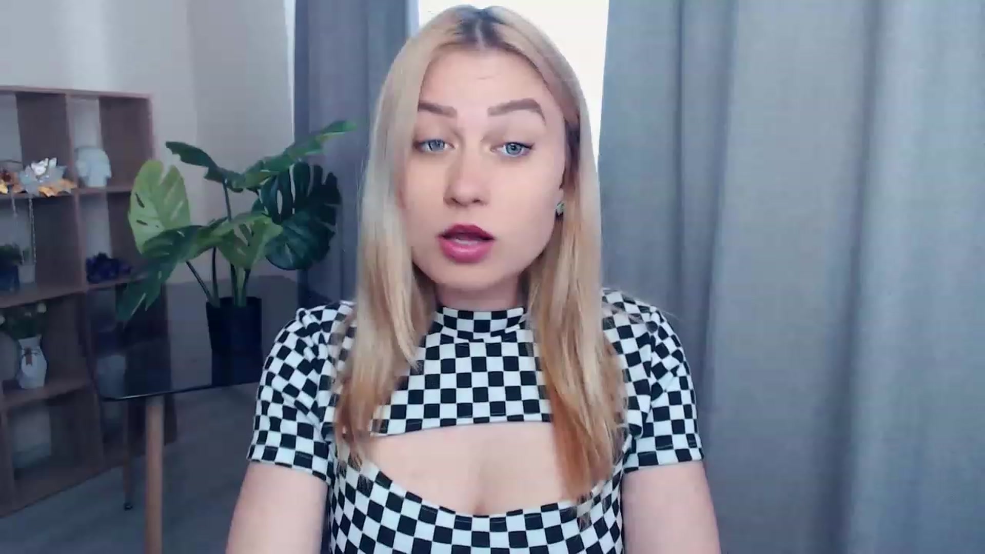 Gallery image thumbnail from Kukla_kolduna's myfreecams stream on, 05/28/2023, 13:23 image 4 of 20