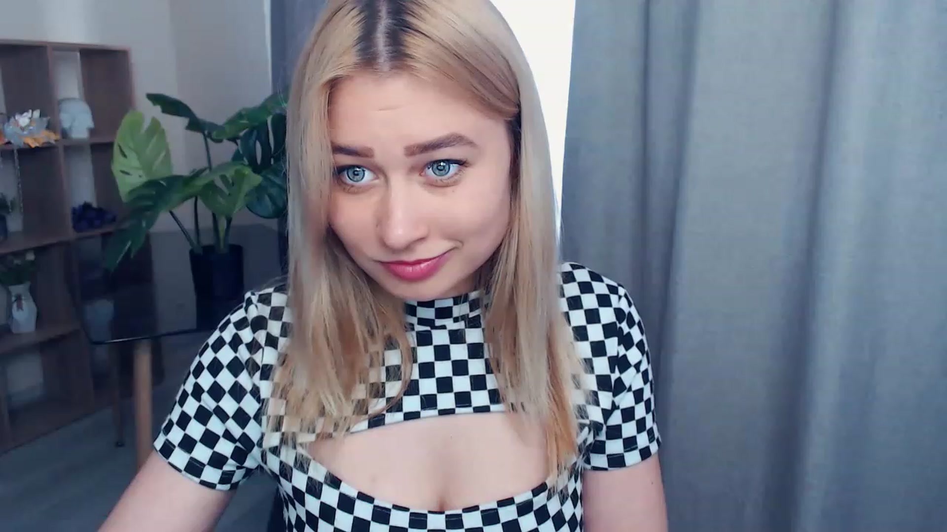 Gallery image thumbnail from Kukla_kolduna's myfreecams stream on, 05/28/2023, 16:04 image 12 of 20