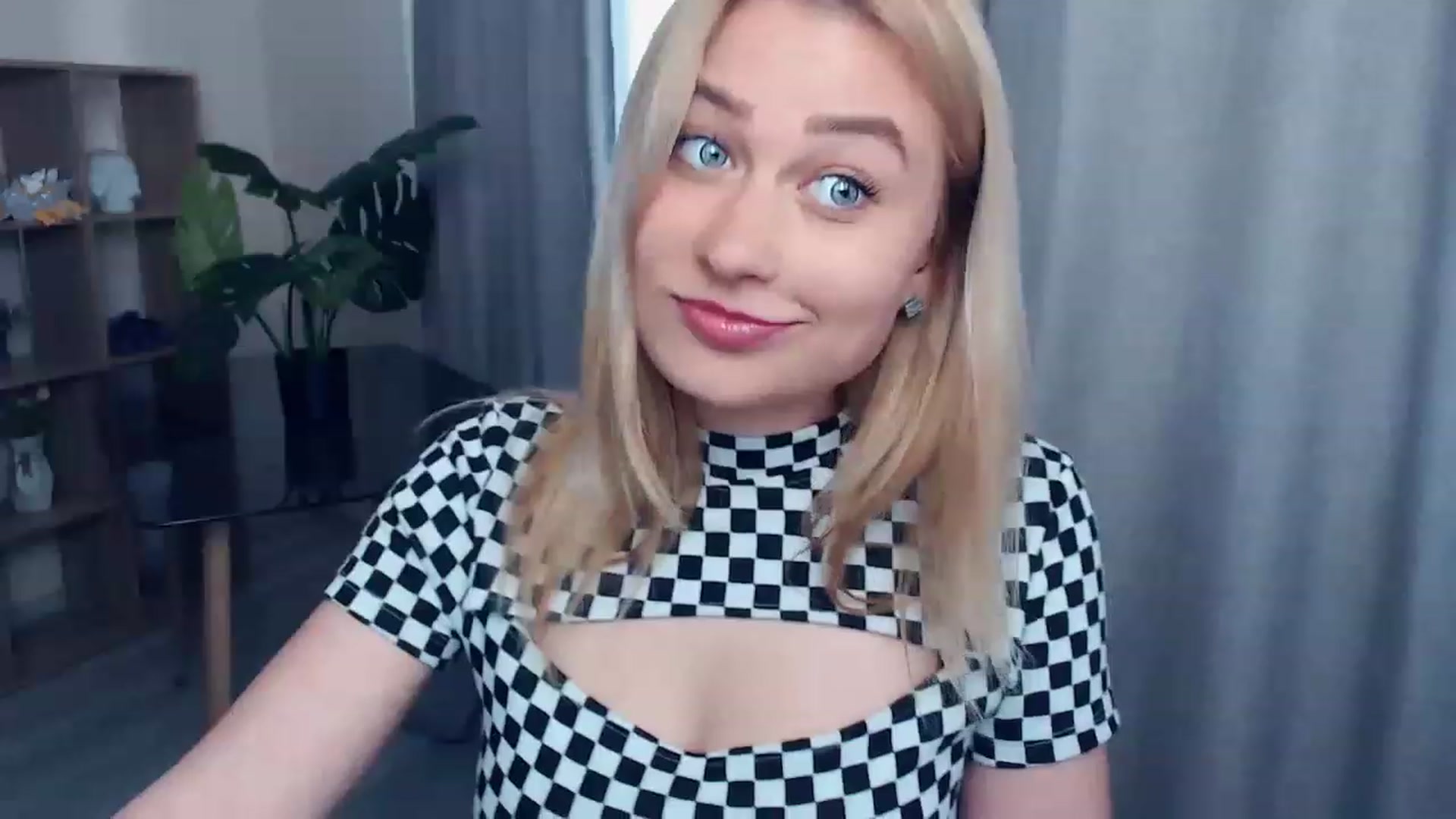 Gallery image thumbnail from Kukla_kolduna's myfreecams stream on, 05/28/2023, 16:04 image 20 of 20