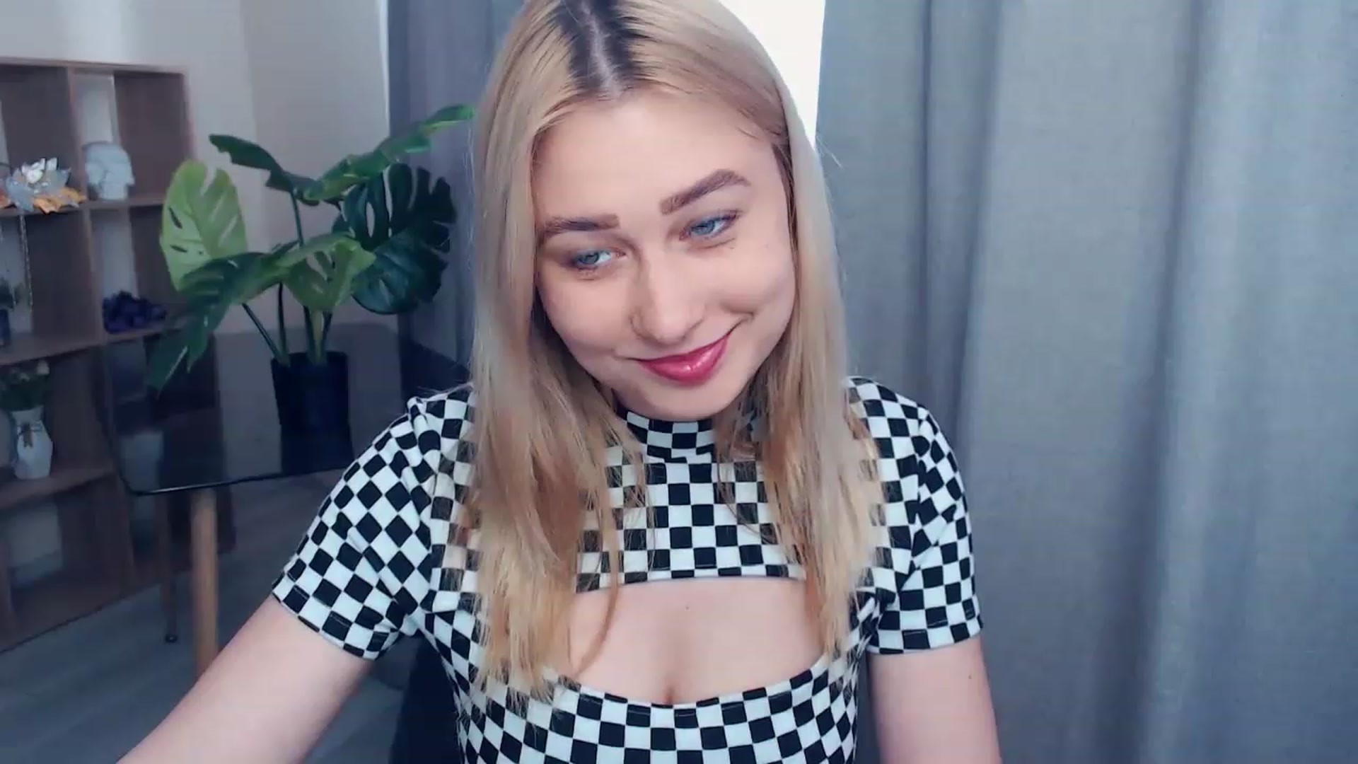 Gallery image thumbnail from Kukla_kolduna's myfreecams stream on, 05/28/2023, 16:04 image 3 of 20
