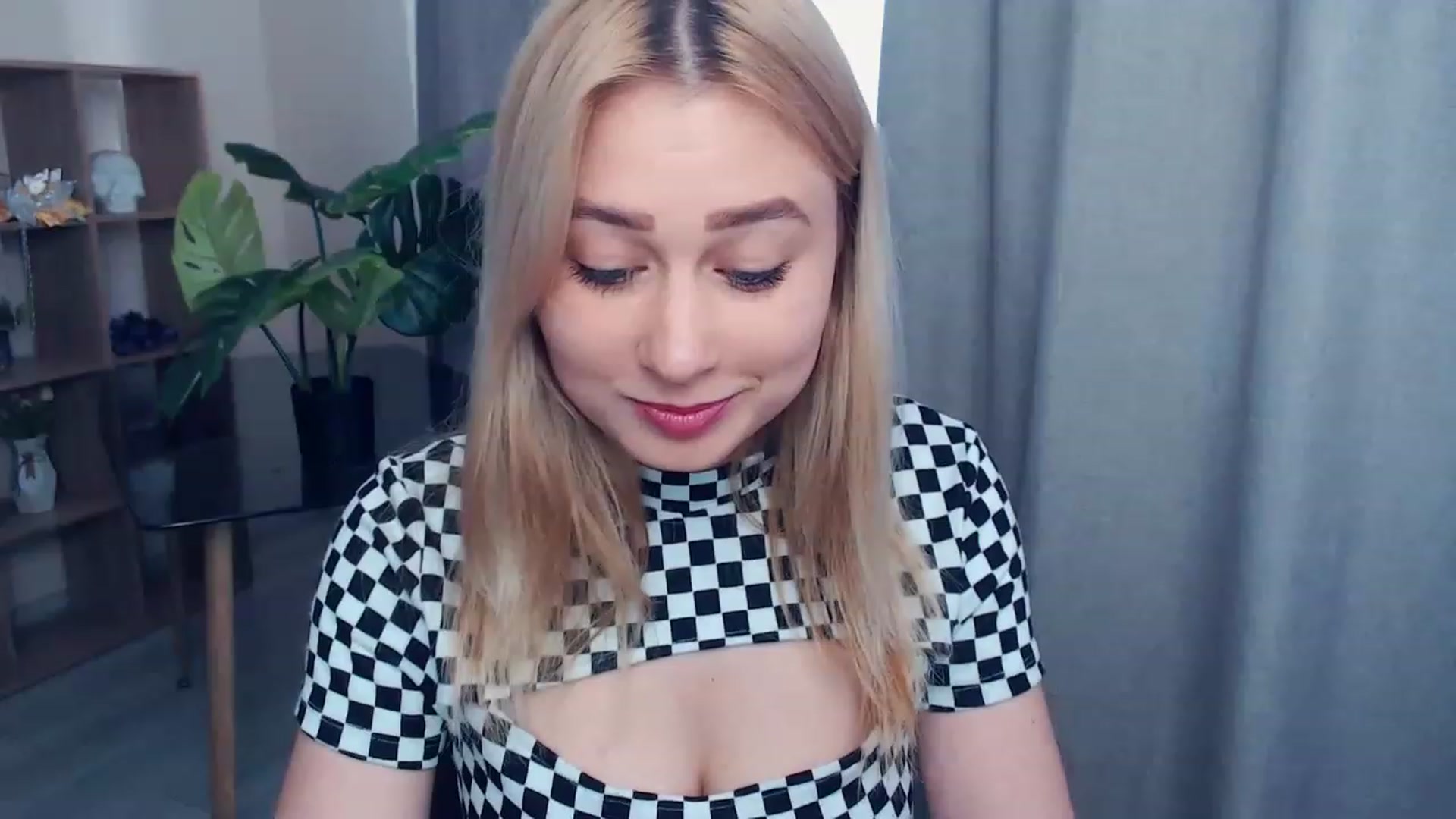 Gallery image thumbnail from Kukla_kolduna's myfreecams stream on, 05/28/2023, 16:04 image 11 of 20