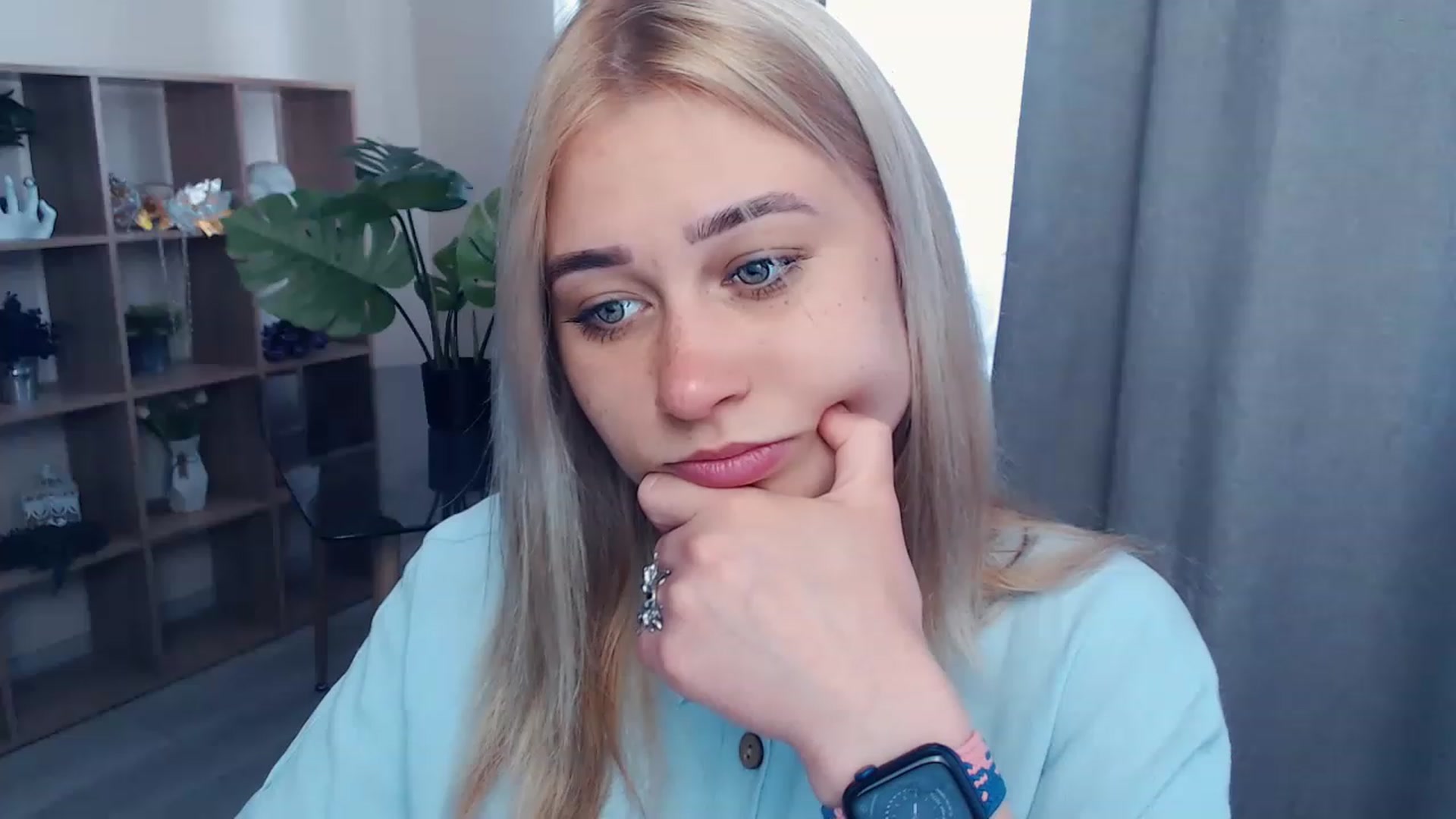Gallery image thumbnail from Kukla_kolduna's myfreecams stream on, 06/04/2023, 13:15 image 14 of 20