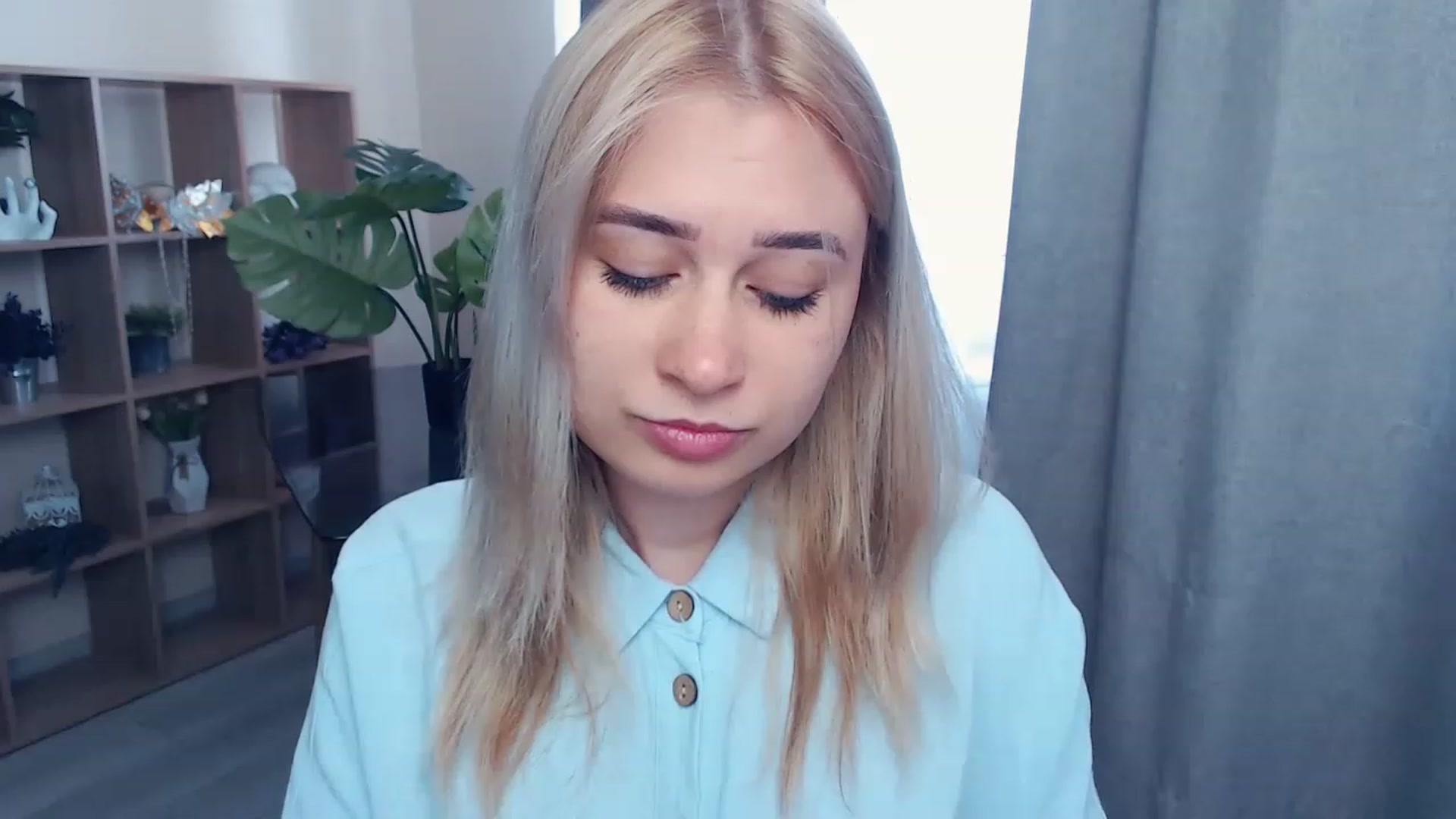 Gallery image thumbnail from Kukla_kolduna's myfreecams stream on, 06/04/2023, 13:15 image 20 of 20