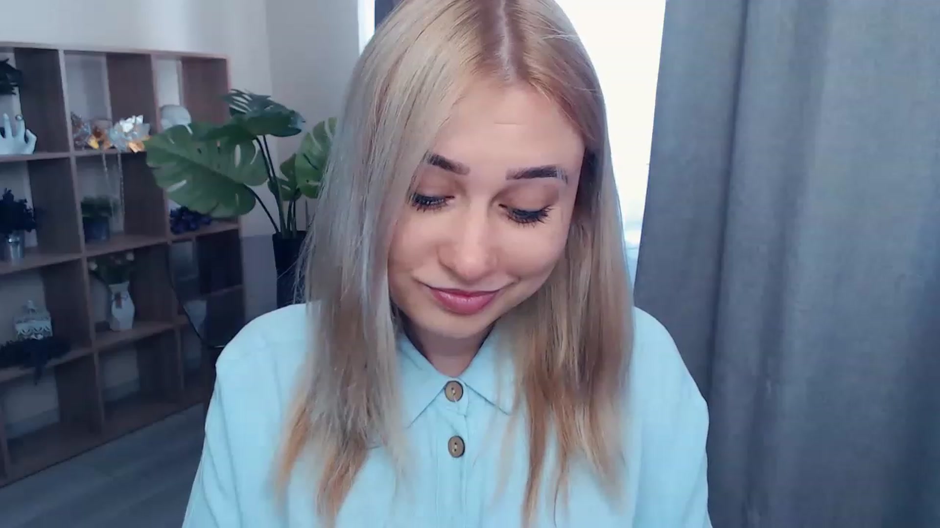 Gallery image thumbnail from Kukla_kolduna's myfreecams stream on, 06/04/2023, 13:15 image 19 of 20