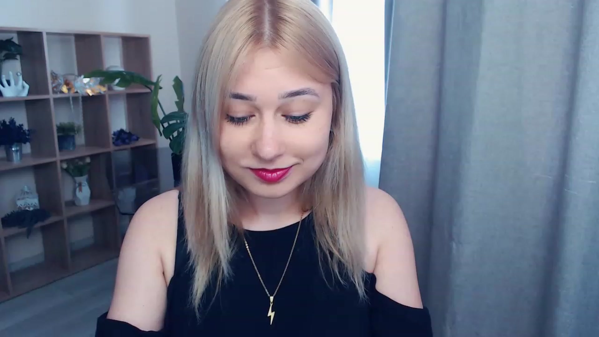 Gallery image thumbnail from Kukla_kolduna's myfreecams stream on, 06/05/2023, 12:47 image 11 of 20