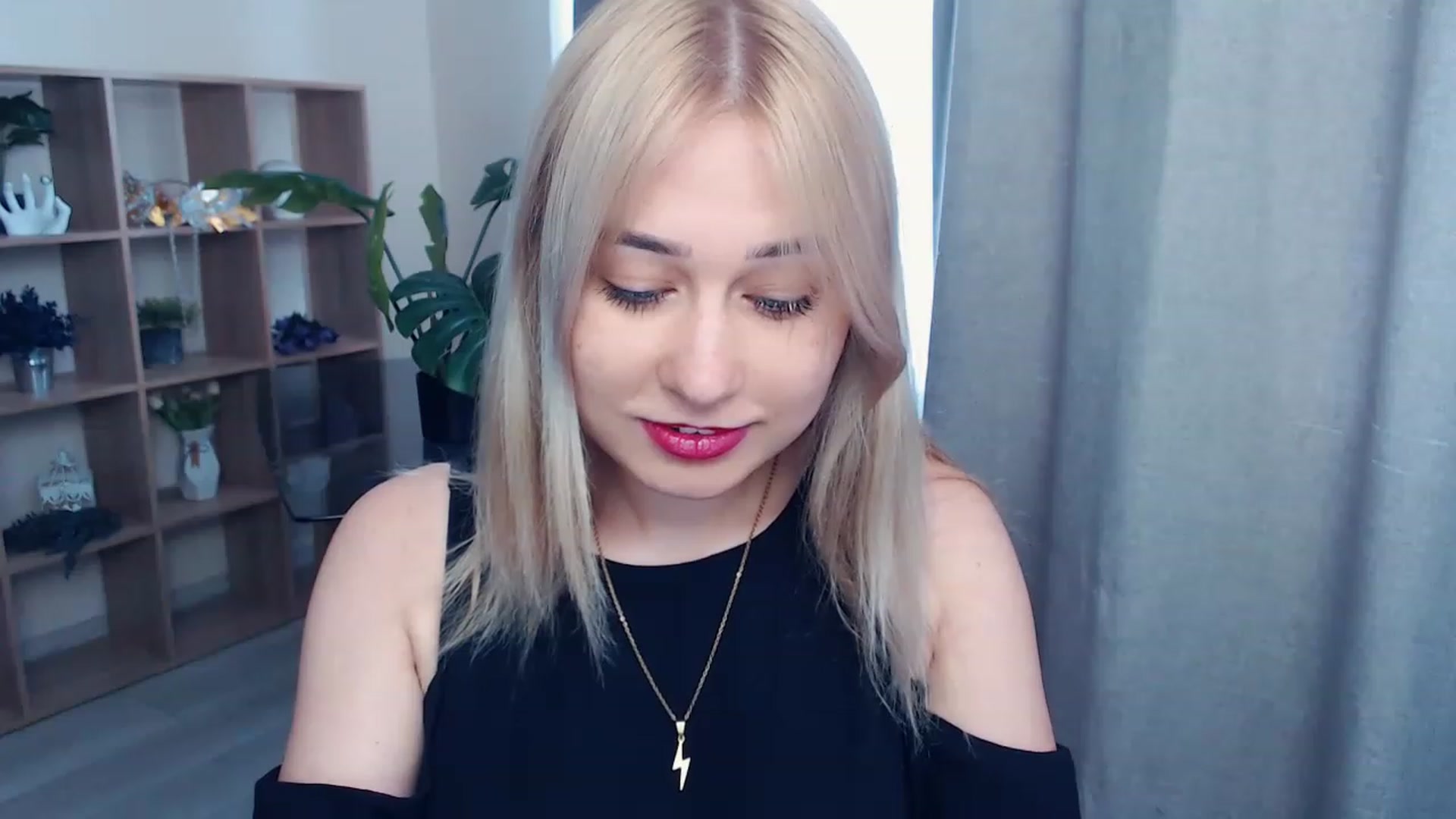 Gallery image thumbnail from Kukla_kolduna's myfreecams stream on, 06/05/2023, 12:47 image 6 of 20