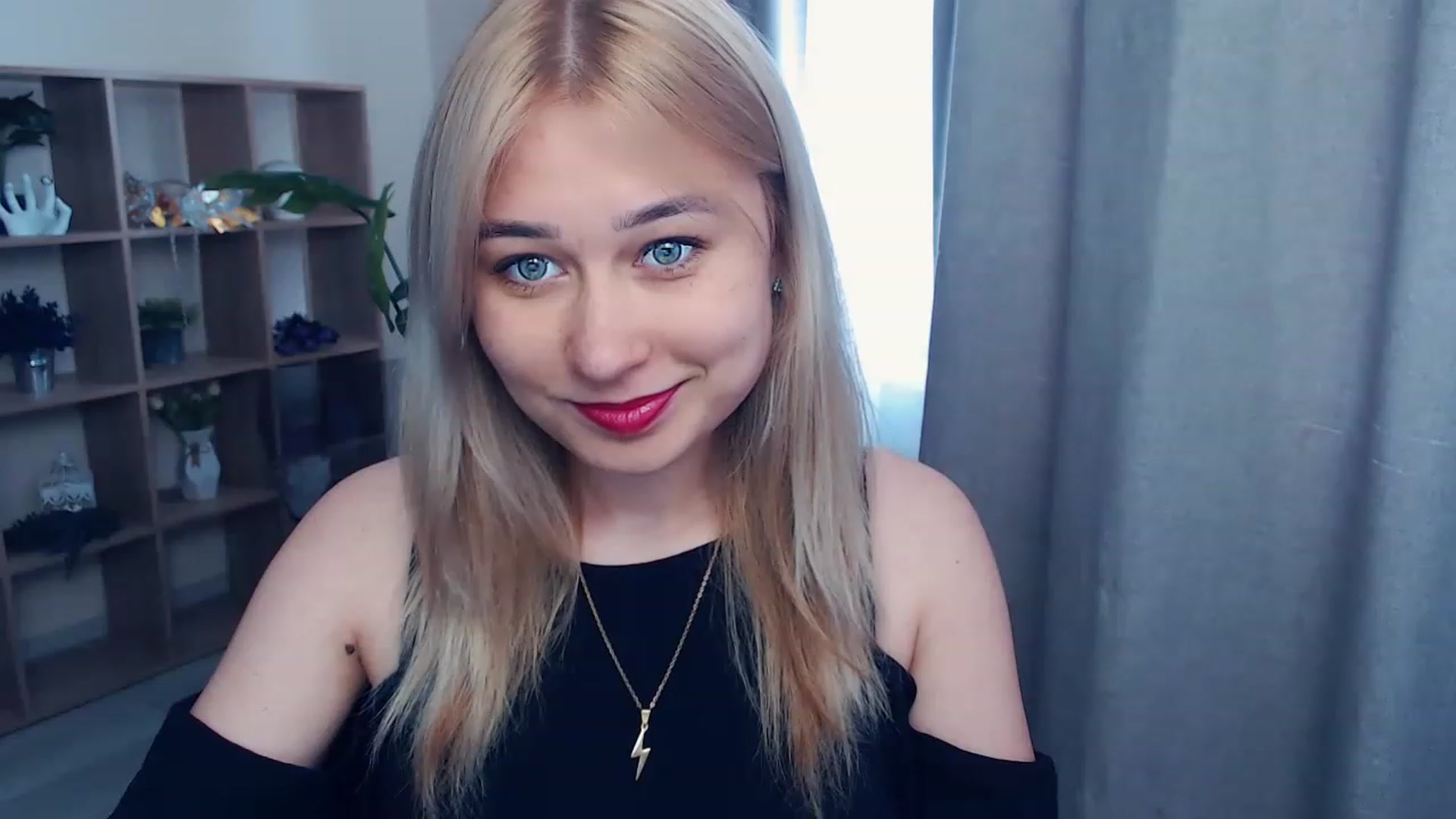 Gallery image thumbnail from Kukla_kolduna's myfreecams stream on, 06/05/2023, 12:47 image 3 of 20
