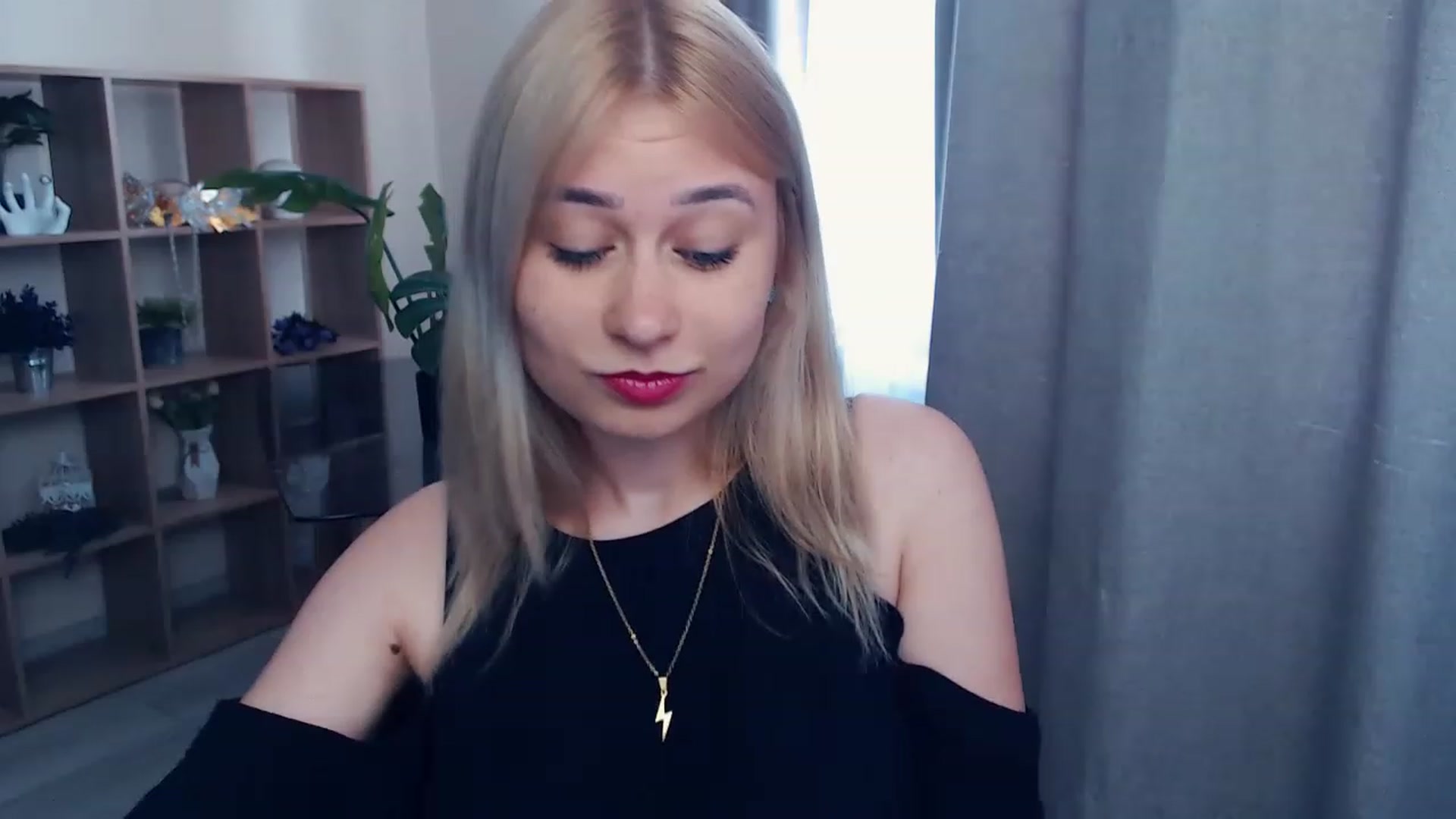 Gallery image thumbnail from Kukla_kolduna's myfreecams stream on, 06/05/2023, 12:47 image 10 of 20