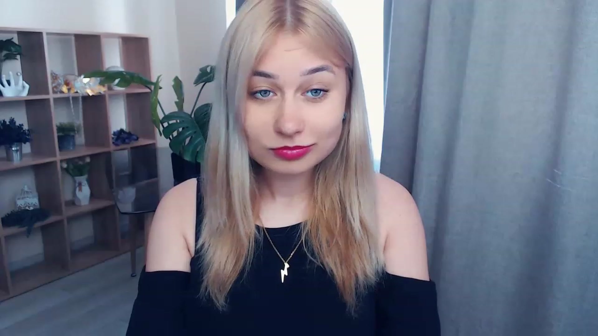Gallery image thumbnail from Kukla_kolduna's myfreecams stream on, 06/05/2023, 13:43 image 18 of 20