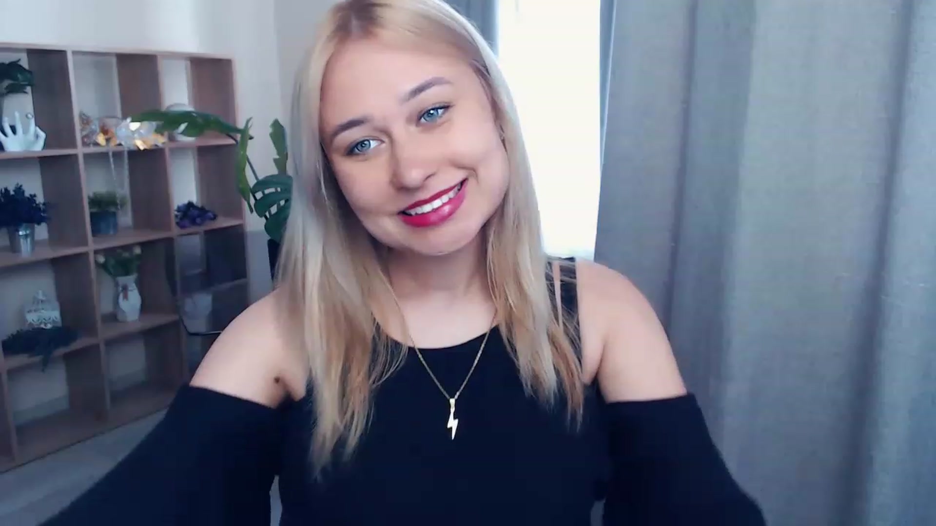 Gallery image thumbnail from Kukla_kolduna's myfreecams stream on, 06/05/2023, 13:43 image 10 of 20